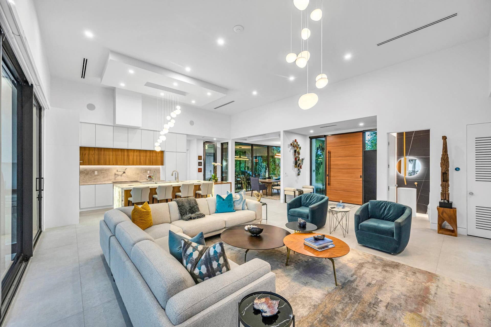 215 NE 28TH Court, Wilton Manors, FL 33334 215 NE 28TH CT--39