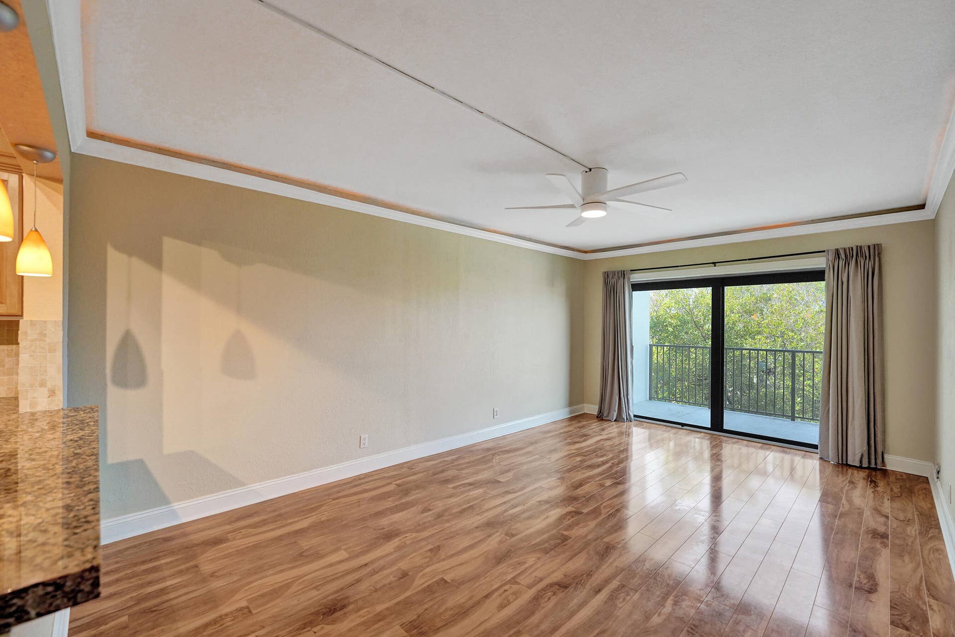 1000 RIVER REACH Drive, #506, Fort Lauderdale, FL 33315 DSC07724