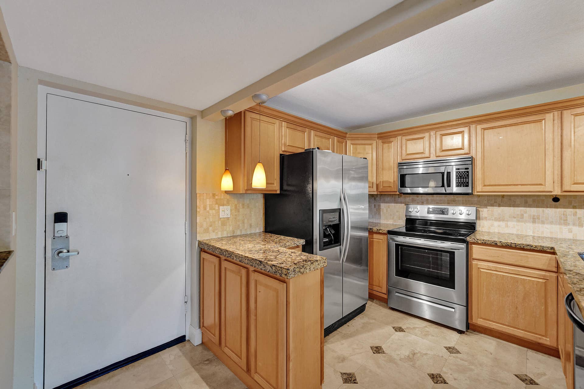 1000 RIVER REACH Drive, #506, Fort Lauderdale, FL 33315 DSC07691