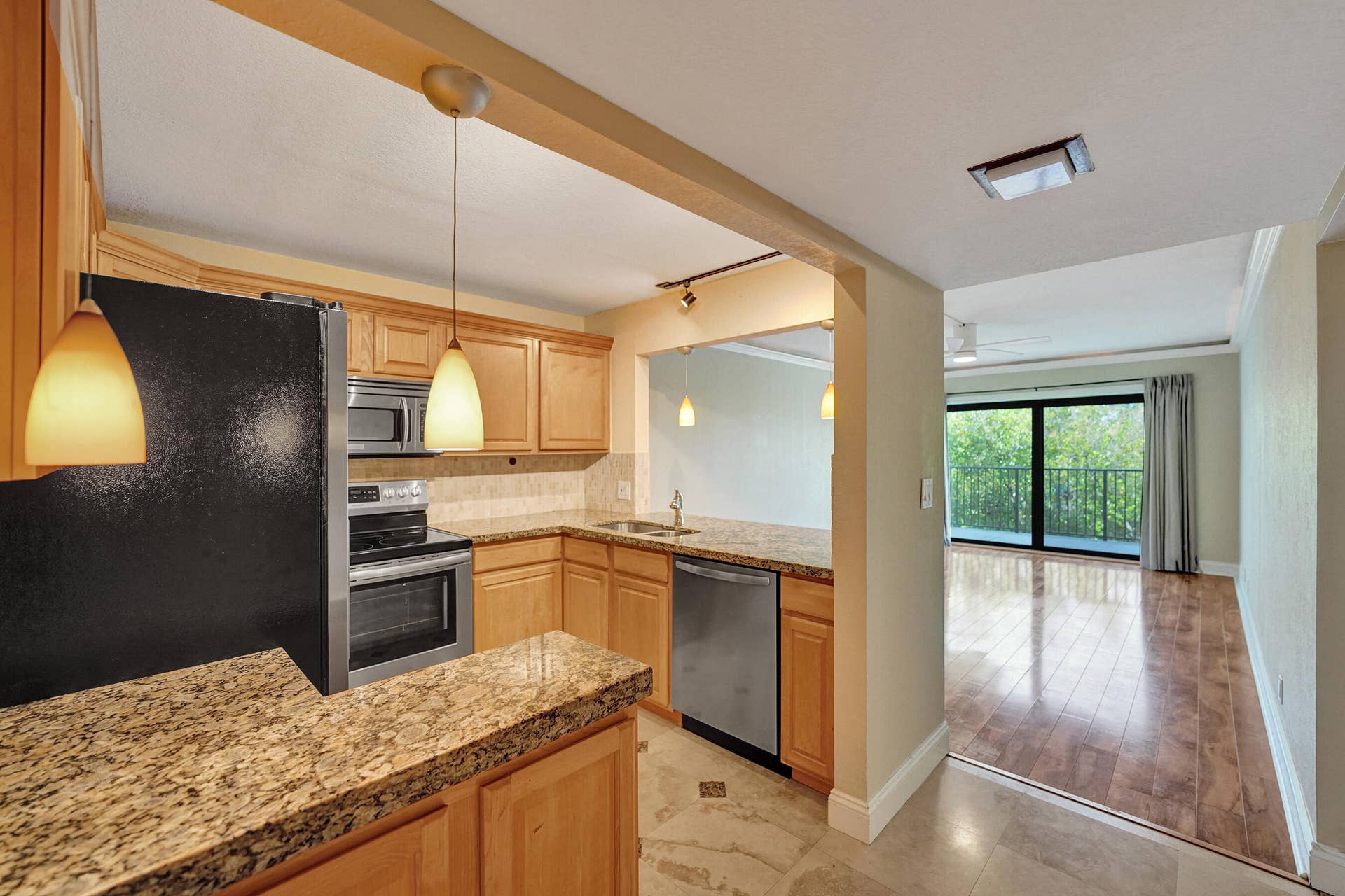 1000 RIVER REACH Drive, #506, Fort Lauderdale, FL 33315 DSC07688
