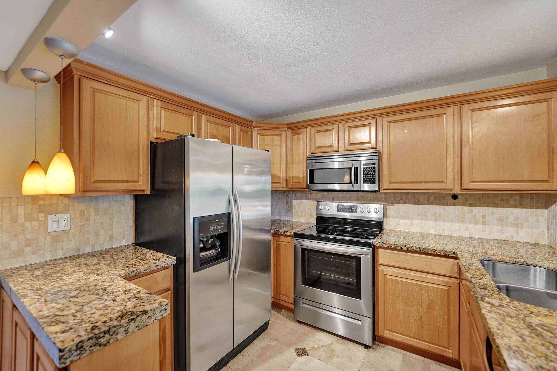 1000 RIVER REACH Drive, #506, Fort Lauderdale, FL 33315 DSC07697