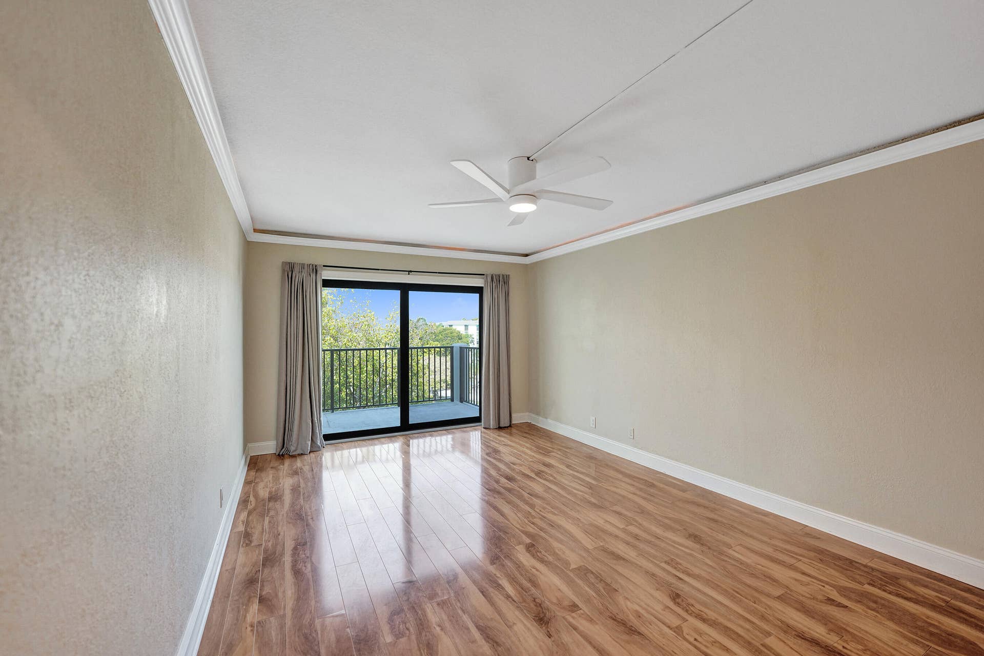1000 RIVER REACH Drive, #506, Fort Lauderdale, FL 33315 DSC07718