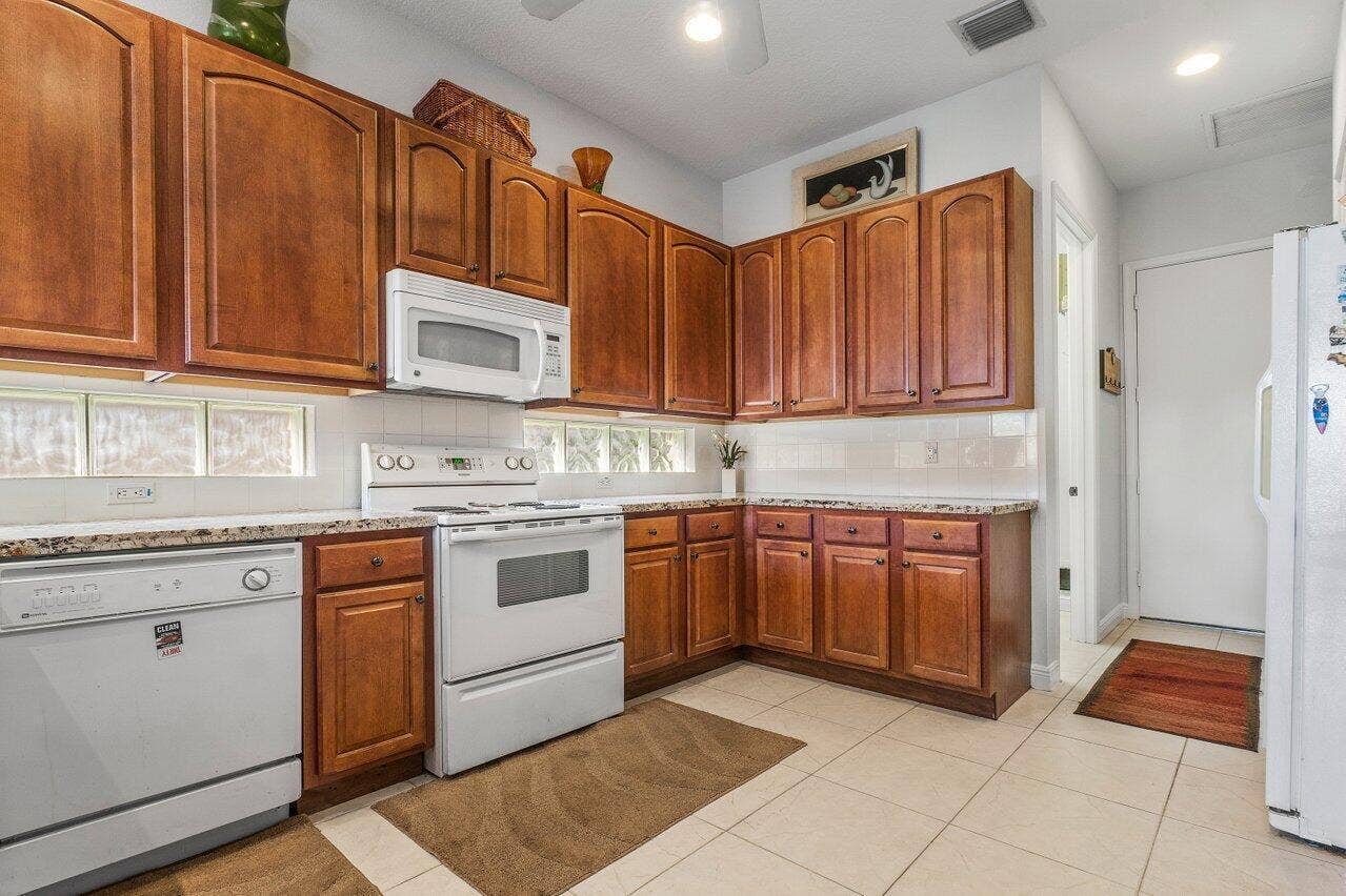 5540 VIA DE LA PLATA Circle, Delray Beach, Delray Beach, FL 33484 Kitchen