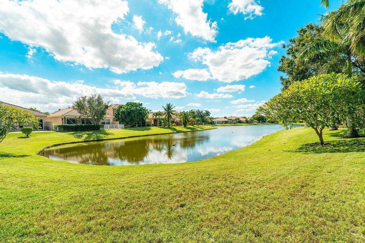 5540 VIA DE LA PLATA Circle, Delray Beach, Delray Beach, FL 33484 Lake Views
