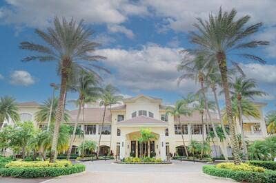 241 Coral Cay Terrace, Palm Beach Gardens, FL 33418 Sports_&_Lifestyle_Complex_Exterior_0004