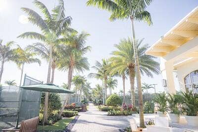 241 Coral Cay Terrace, Palm Beach Gardens, FL 33418 BallenIsles_Racquets_Complex_and_Shop_07