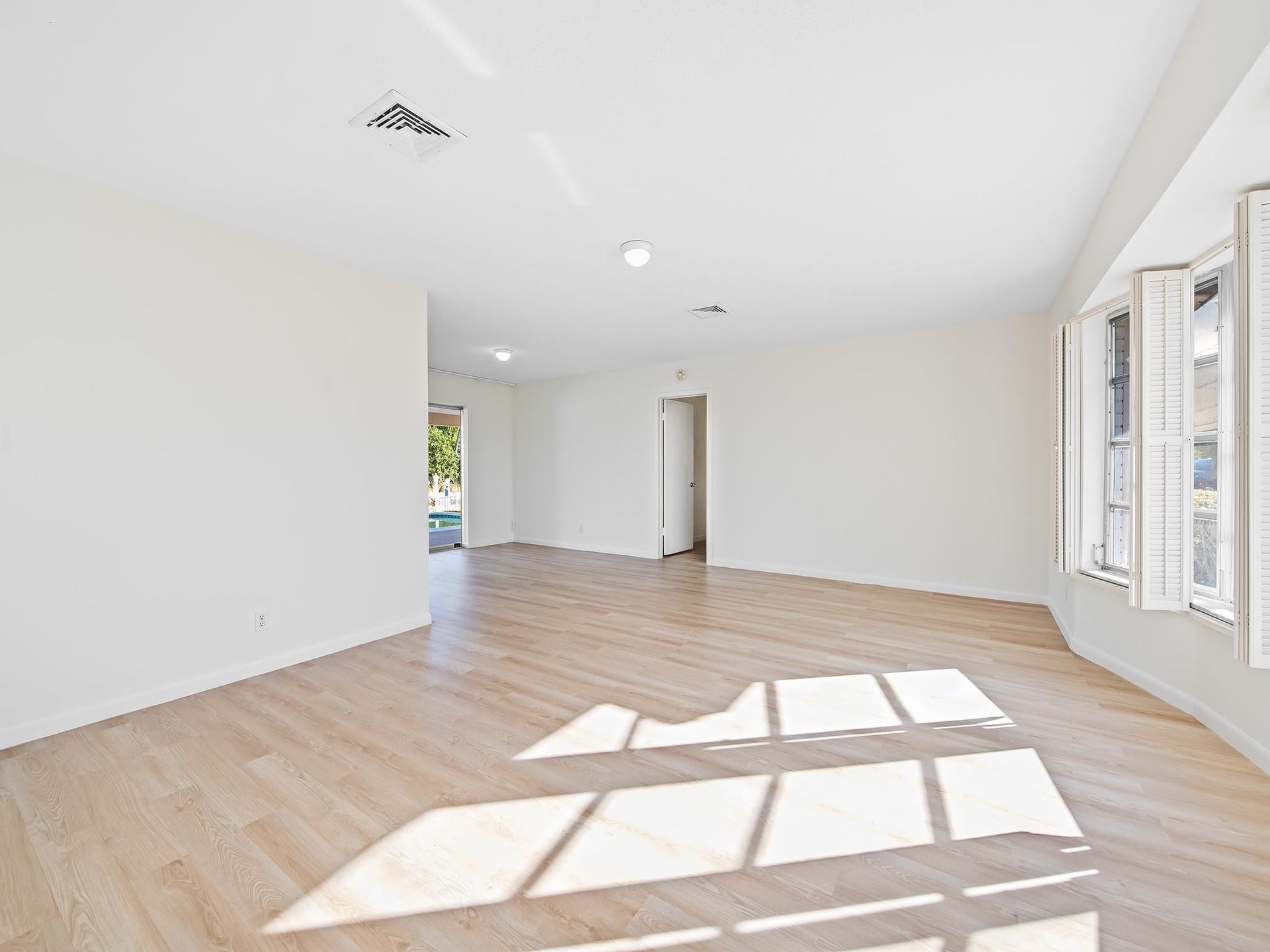 4110 NE 24TH Avenue, Lighthouse Point, Lighthouse Point, FL 33064 Photo 9