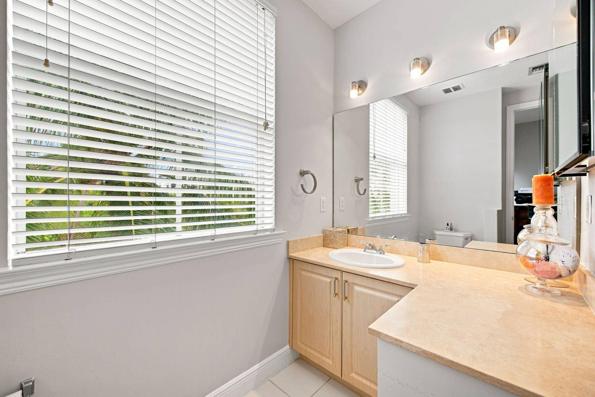 506 NE 7TH Avenue, #1, Fort Lauderdale, FL 33301 35-web-or-mls-506-ne-7th-ave-1