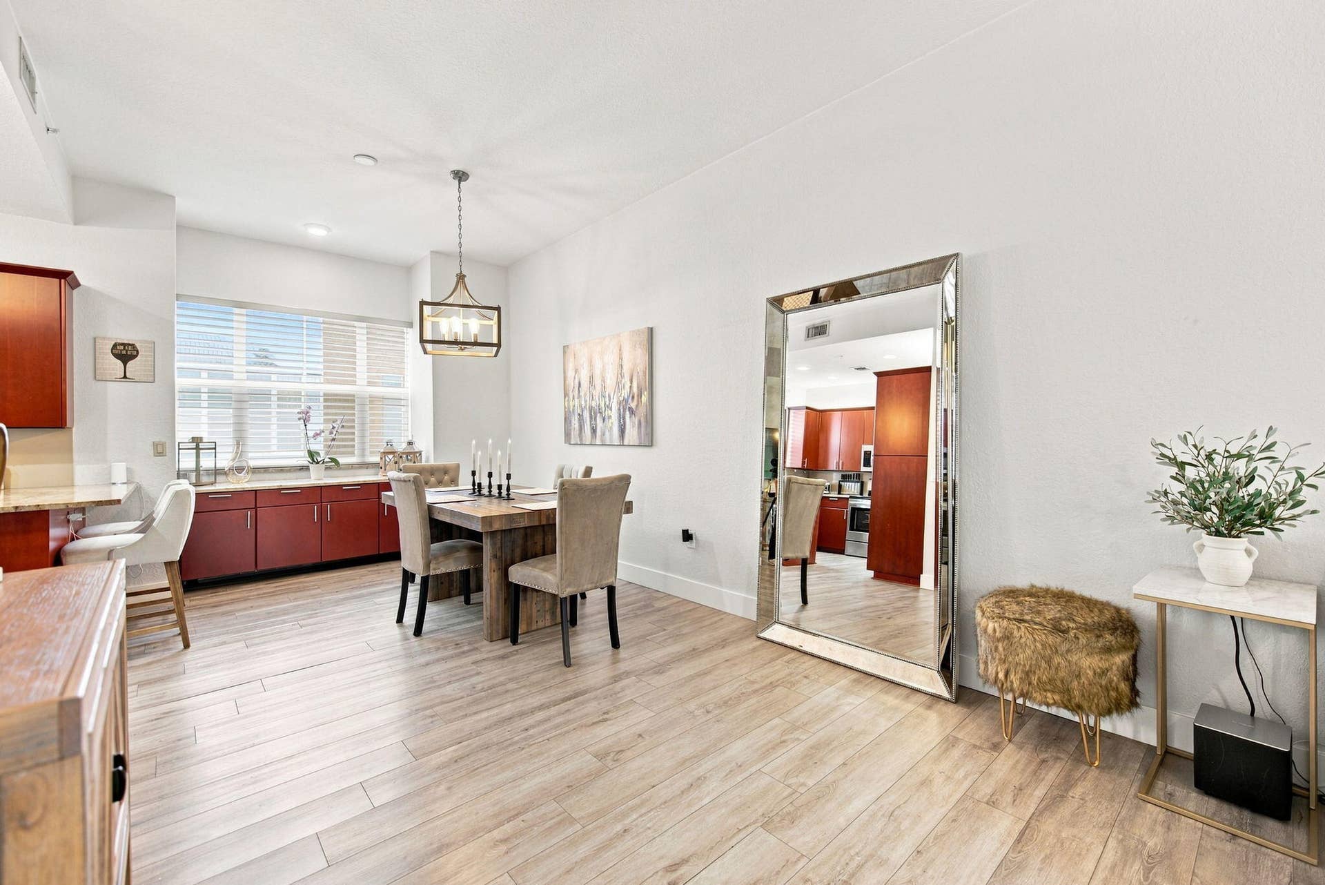 506 NE 7TH Avenue, #1, Fort Lauderdale, FL 33301 19-web-or-mls-506-ne-7th-ave-1