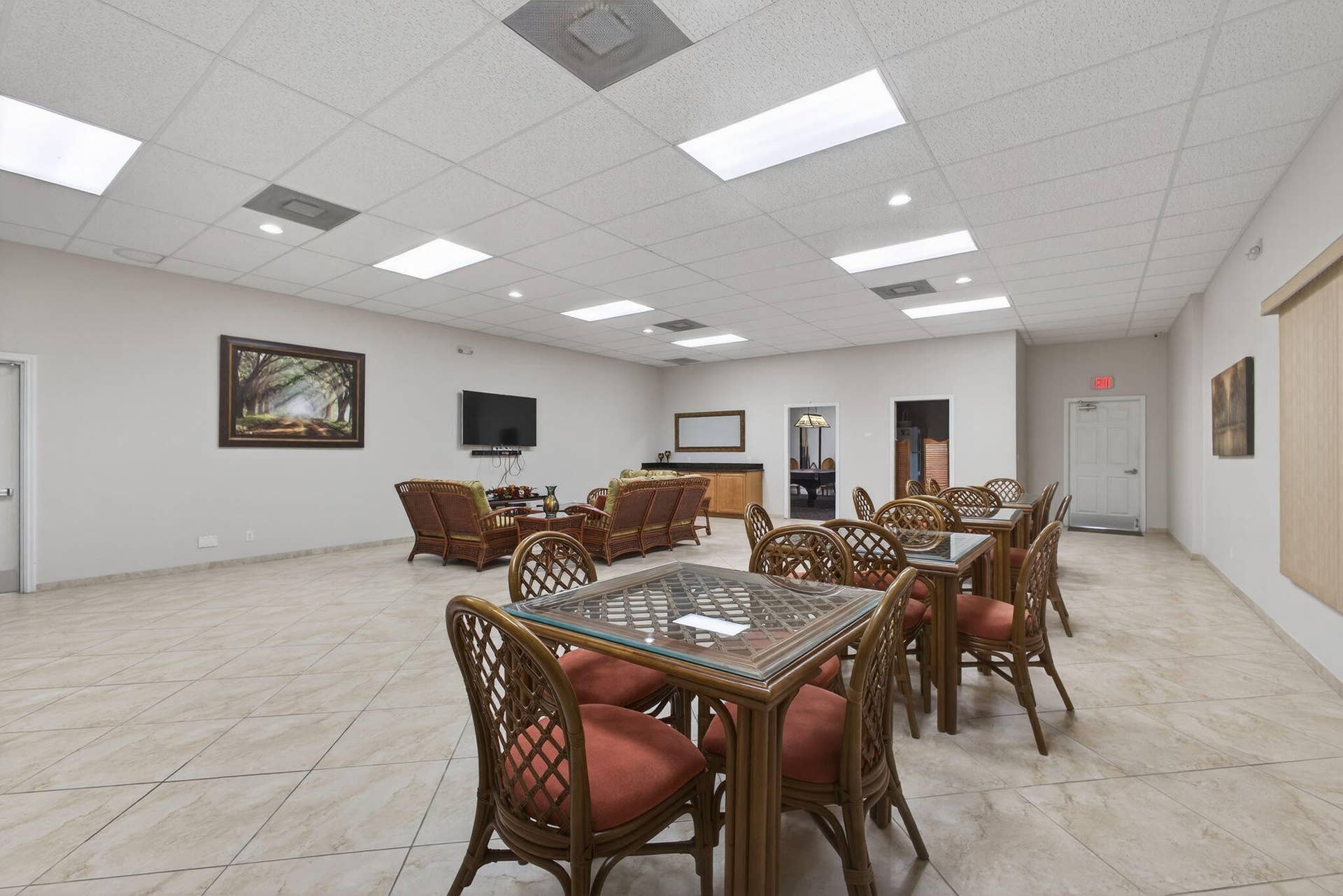 105 Paradise Harbour Boulevard, #501, North Palm Beach, FL 33408 Club Room