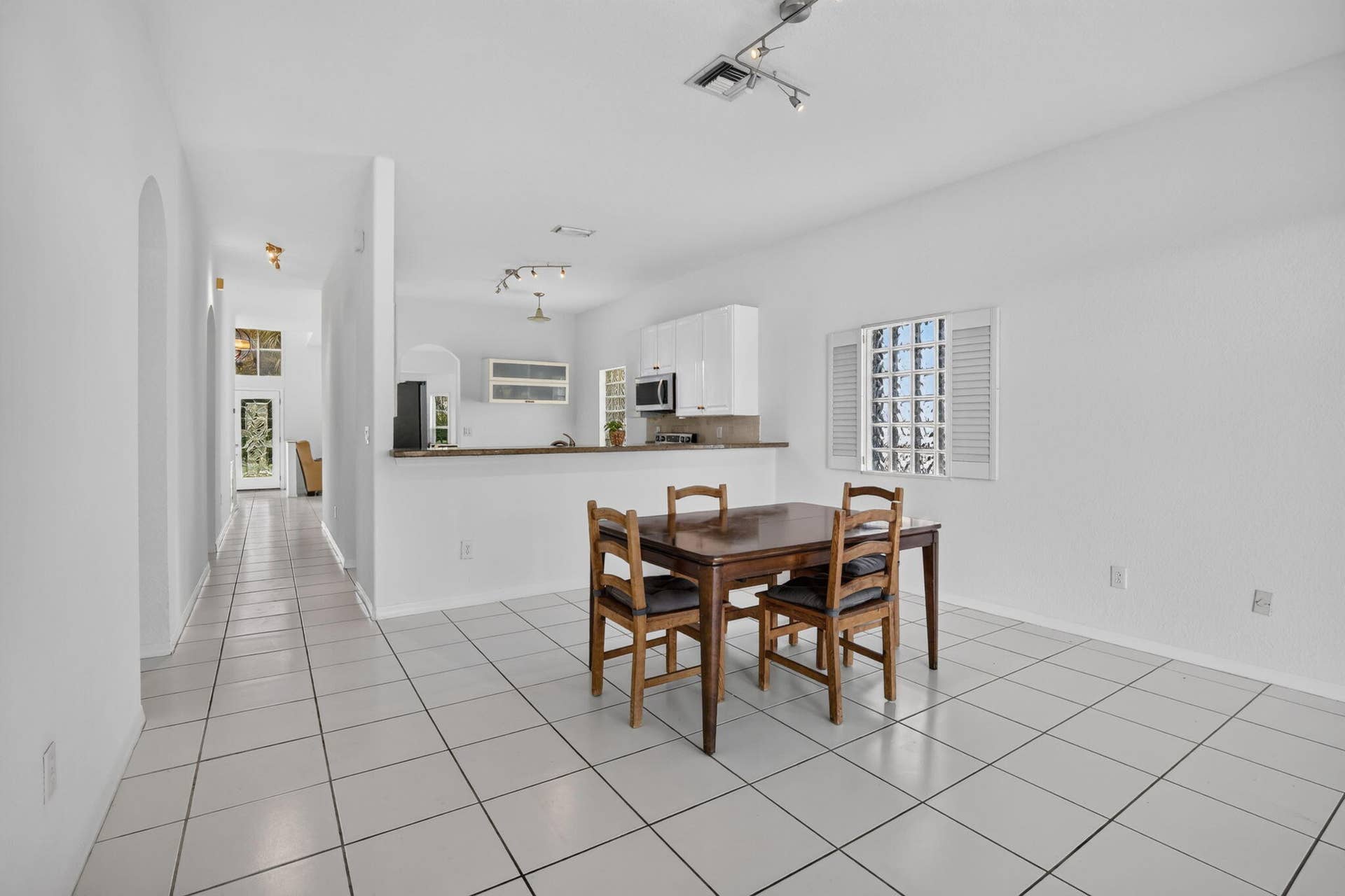 15891 SW 14TH Street, Pembroke Pines, FL 33027 18-web-or-mls-_A7A6945