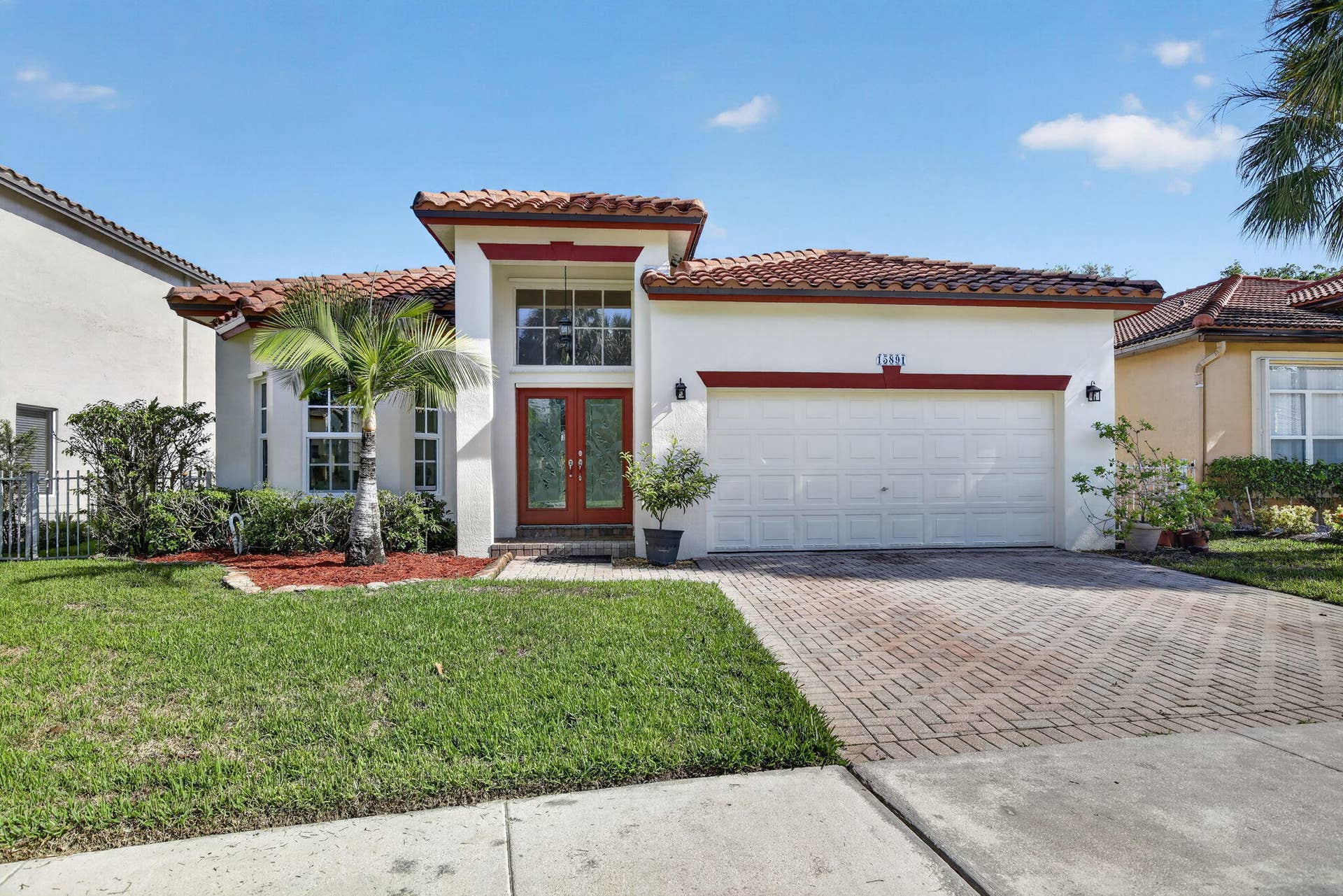 15891 SW 14TH Street, Pembroke Pines, FL 33027 1-web-or-mls-_A7A6850