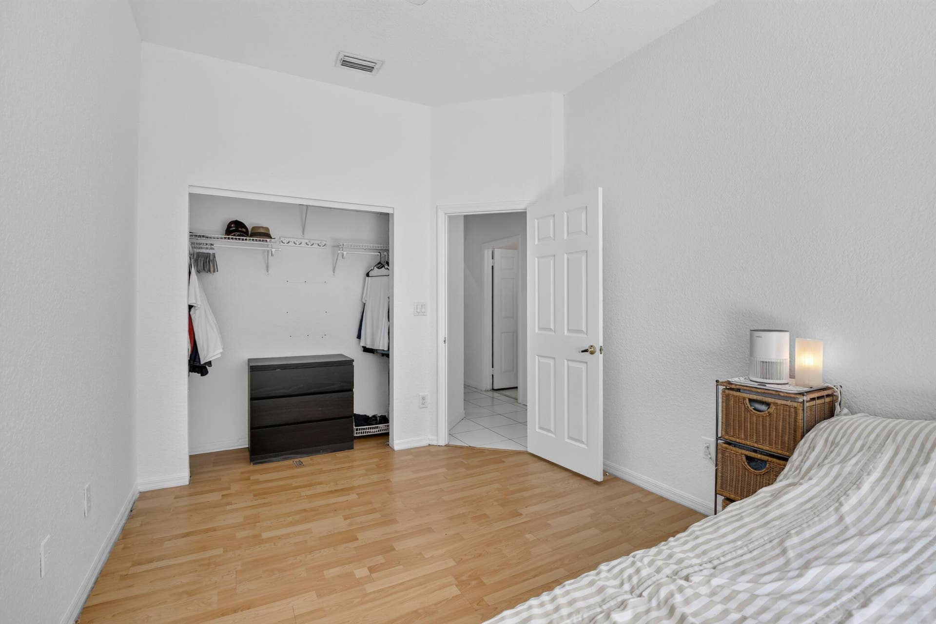 15891 SW 14TH Street, Pembroke Pines, FL 33027 29-web-or-mls-_A7A7038