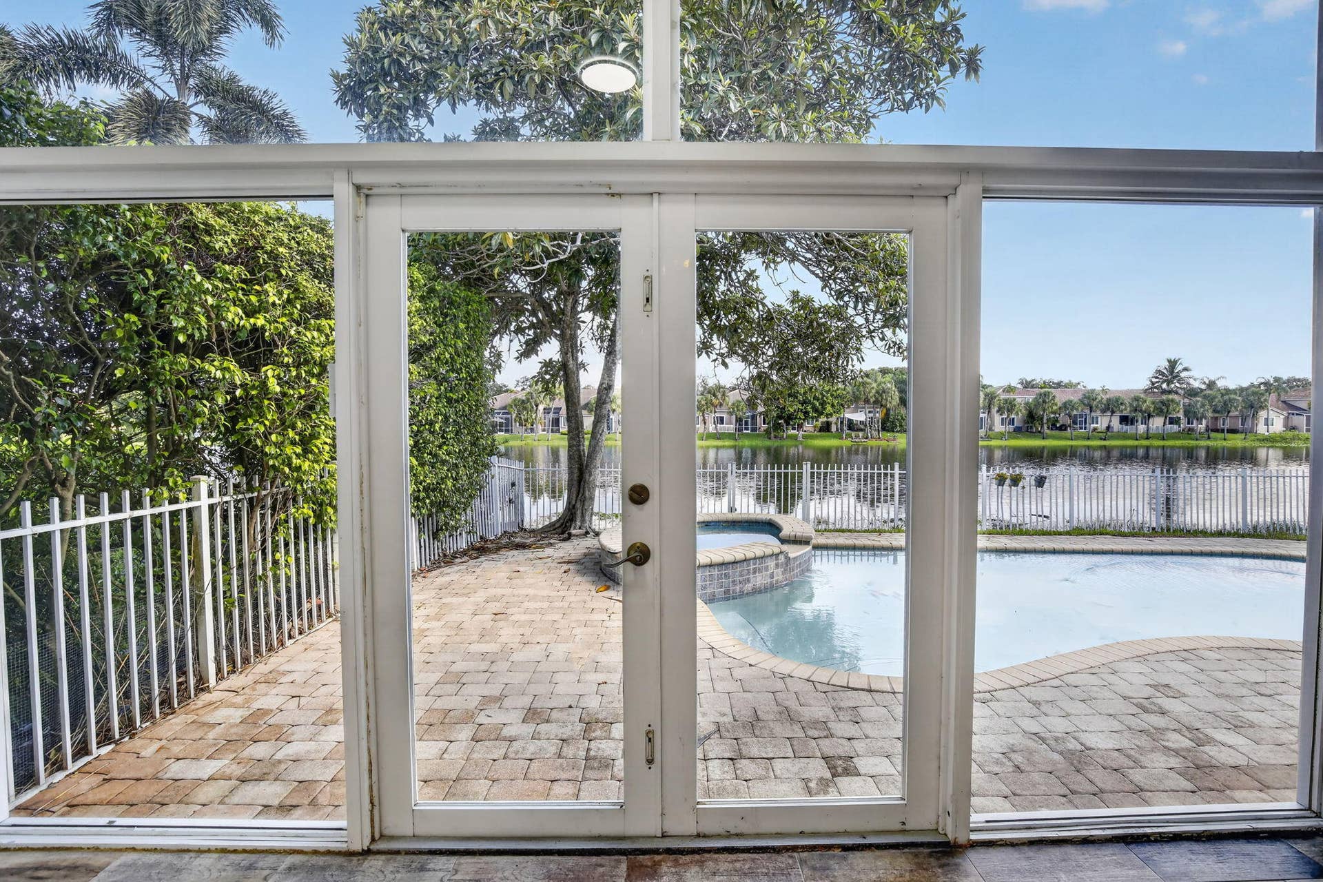 15891 SW 14TH Street, Pembroke Pines, FL 33027 37-web-or-mls-_A7A6960