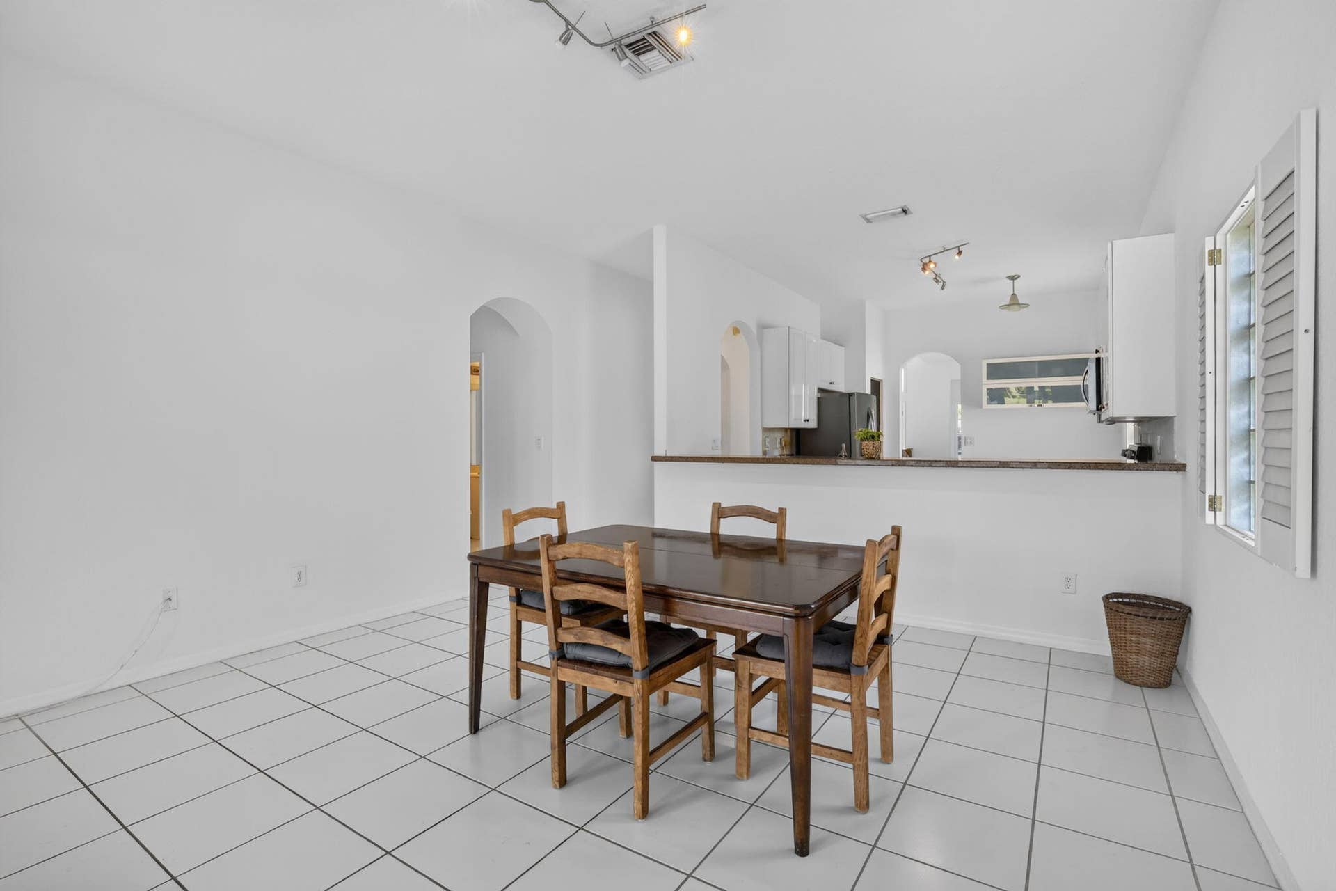 15891 SW 14TH Street, Pembroke Pines, FL 33027 17-web-or-mls-_A7A6940