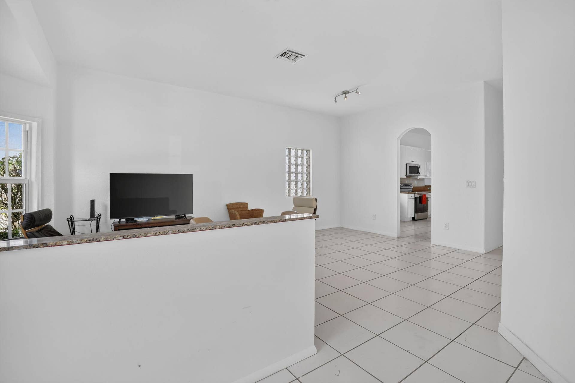 15891 SW 14TH Street, Pembroke Pines, FL 33027 4-web-or-mls-_A7A6873