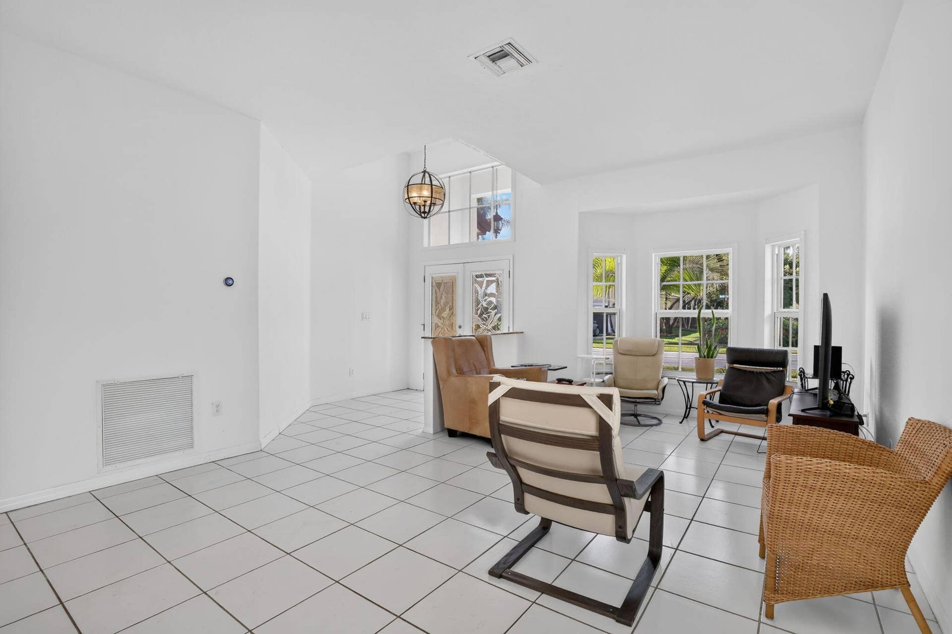 15891 SW 14TH Street, Pembroke Pines, FL 33027 7-web-or-mls-_A7A6888