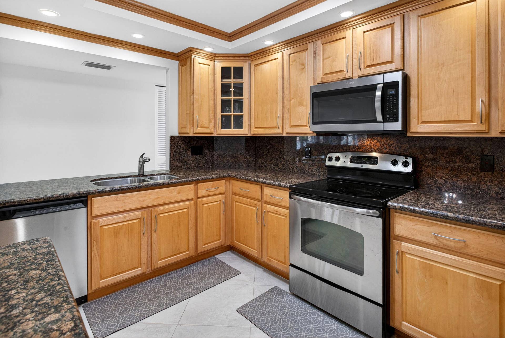 405 N OCEAN Boulevard, #507, Pompano Beach, FL 33062 12-web-or-mls-IMG_7409