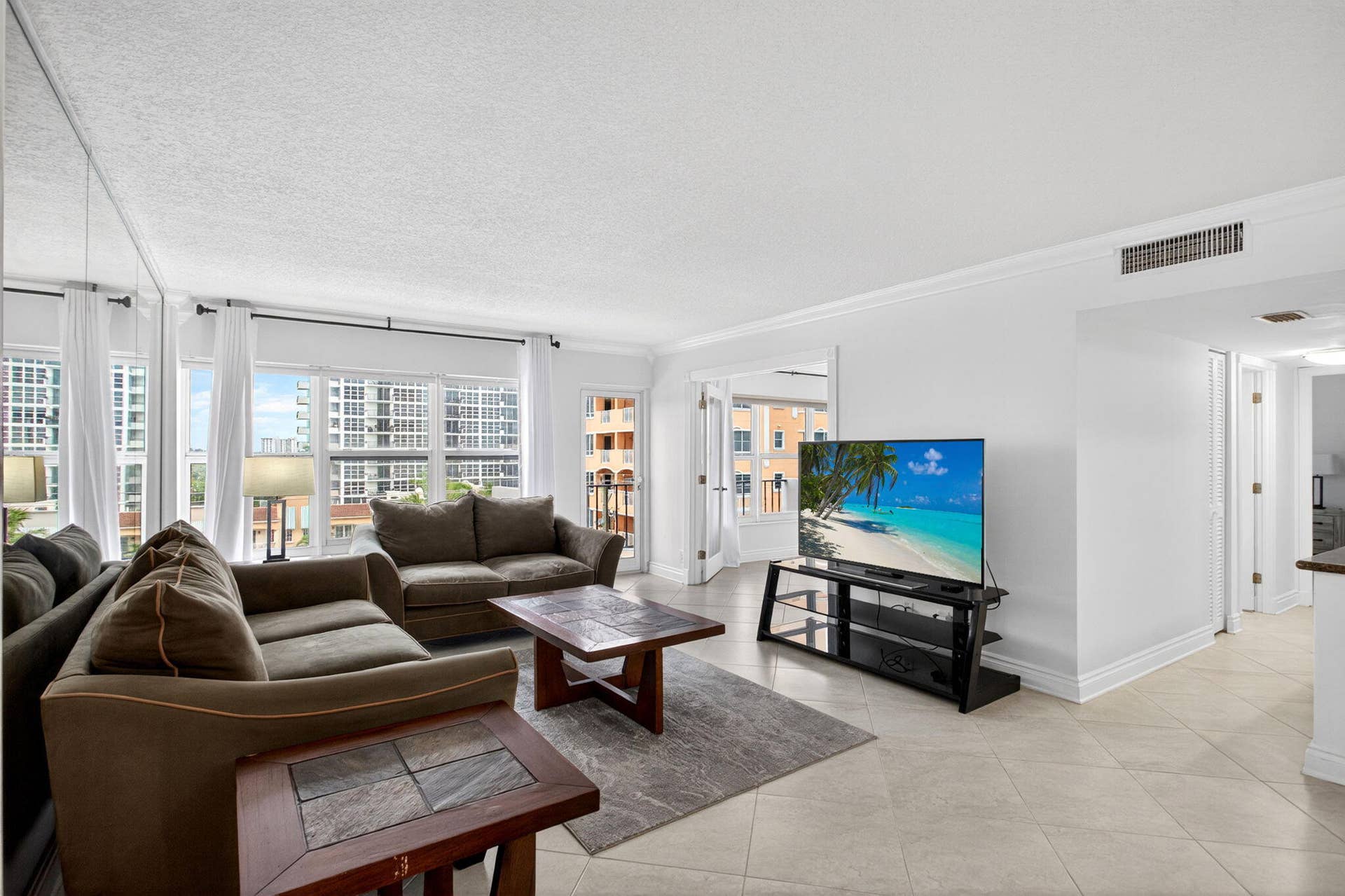 405 N OCEAN Boulevard, #507, Pompano Beach, FL 33062 17-web-or-mls-IMG_7270