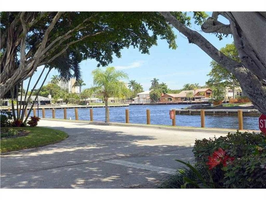 6207 BAY CLUB Drive, #1, Fort Lauderdale, FL 33308 GetMedia (54)