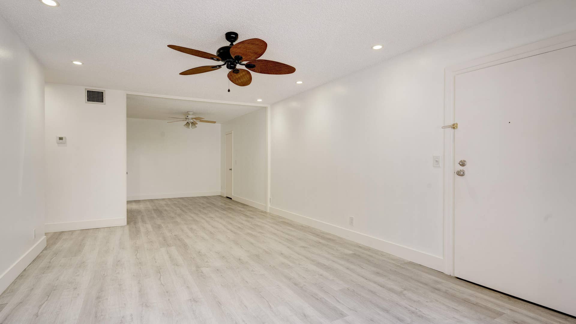 6207 BAY CLUB Drive, #1, Fort Lauderdale, FL 33308 6207_bay_club_dr_1_ft_Lauderdale_33308-3
