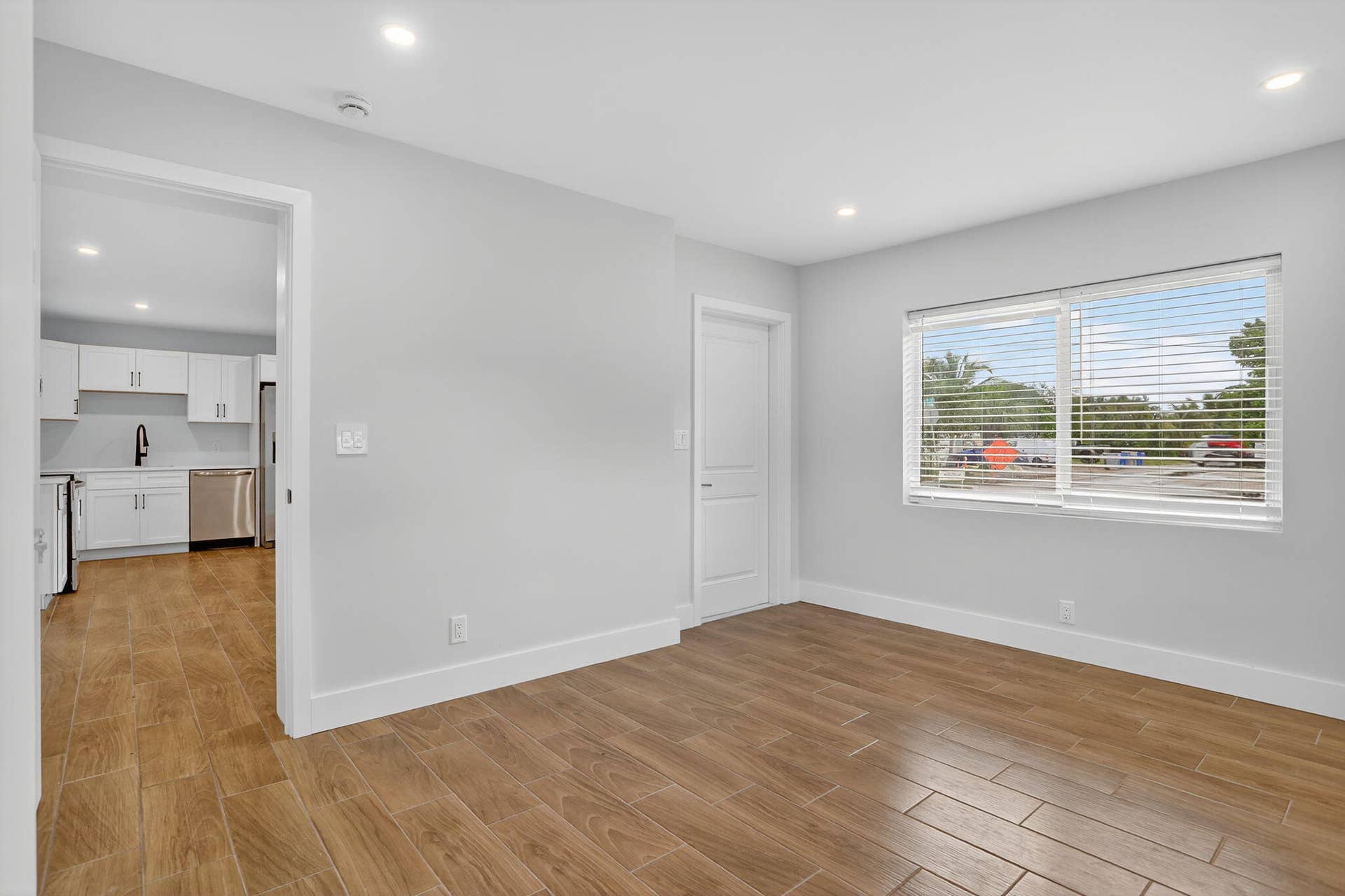 27-web-or-mls-1851-4141