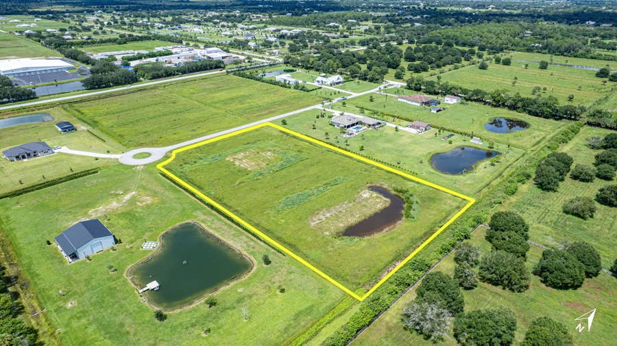 Property photo for 600 65TH Avenue SW, Vero Beach, FL