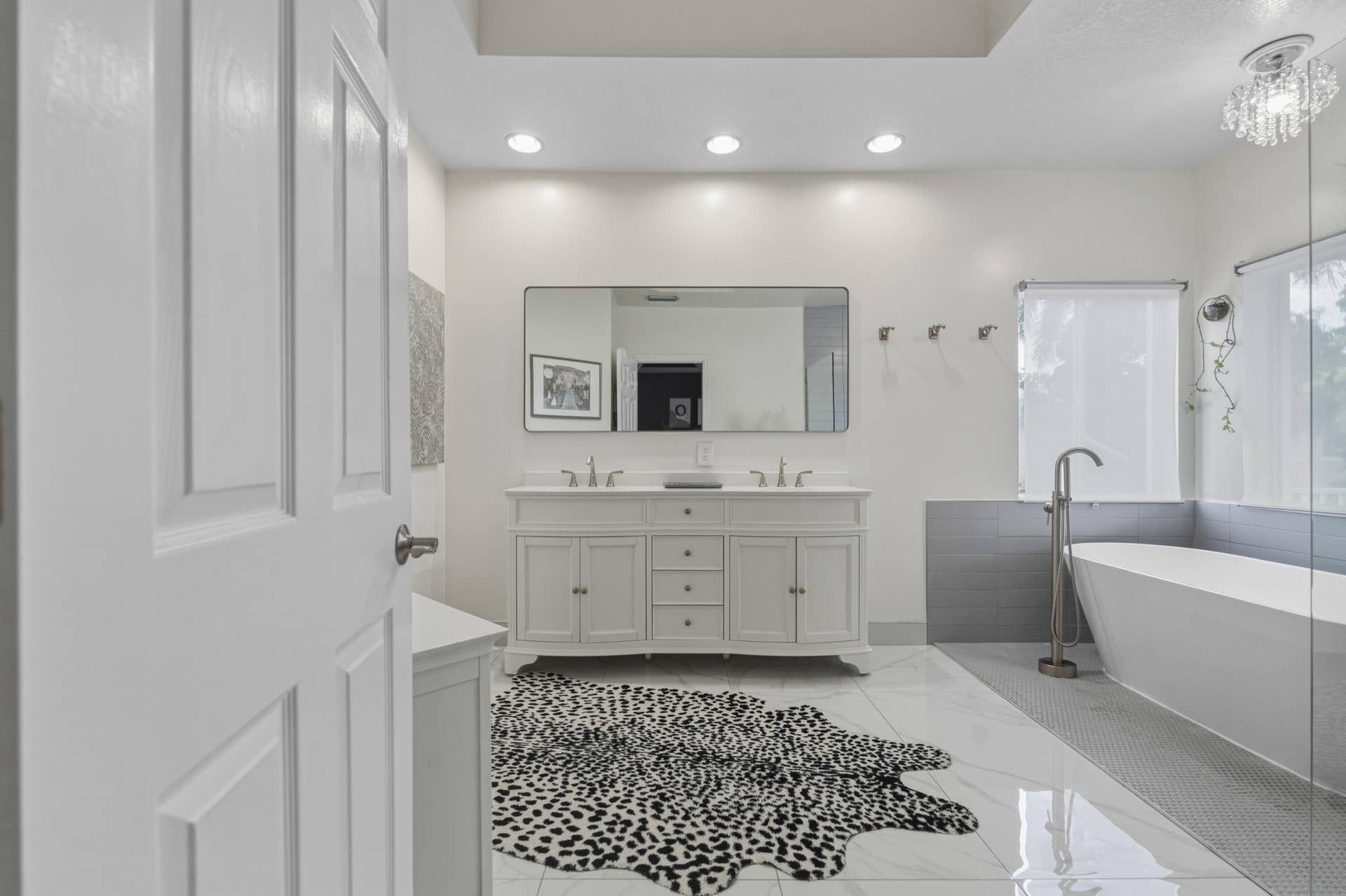 7372 NW 18TH Court, Pembroke Pines, FL 33024 Master bathroom
