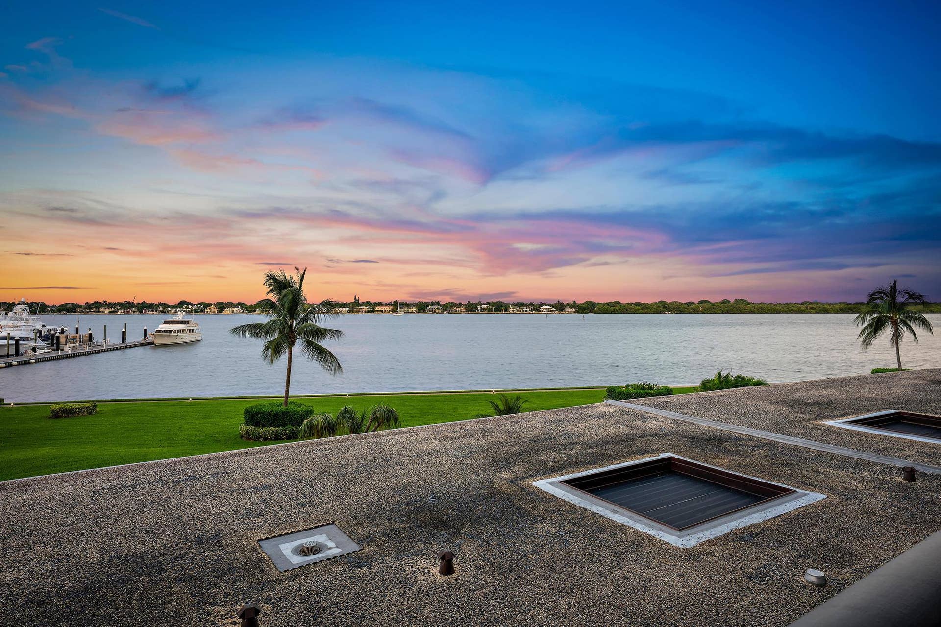 134 LAKESHORE Drive, #316, North Palm Beach, FL 33408 Balcony View