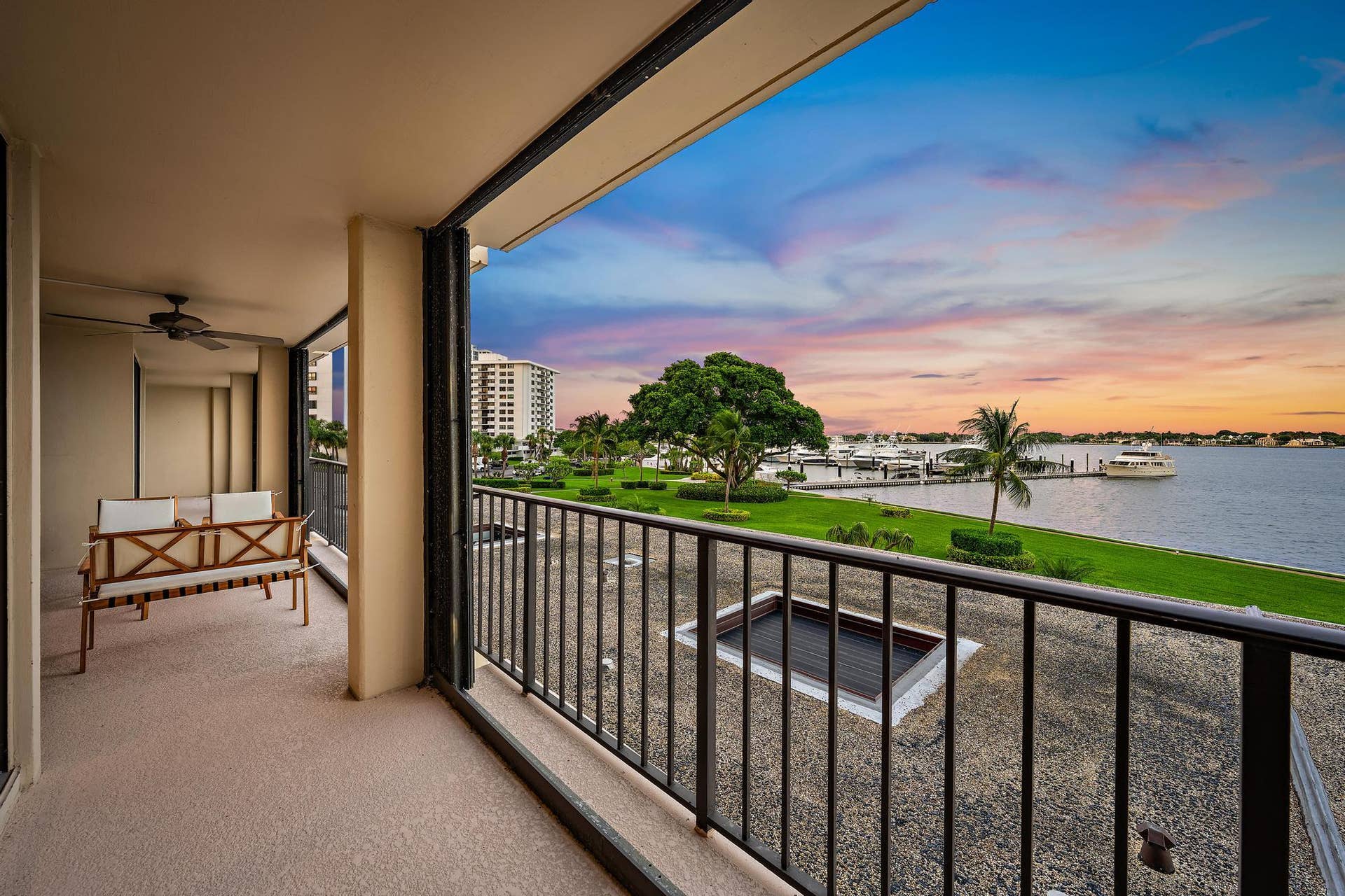 134 LAKESHORE Drive, #316, North Palm Beach, FL 33408 Balcony