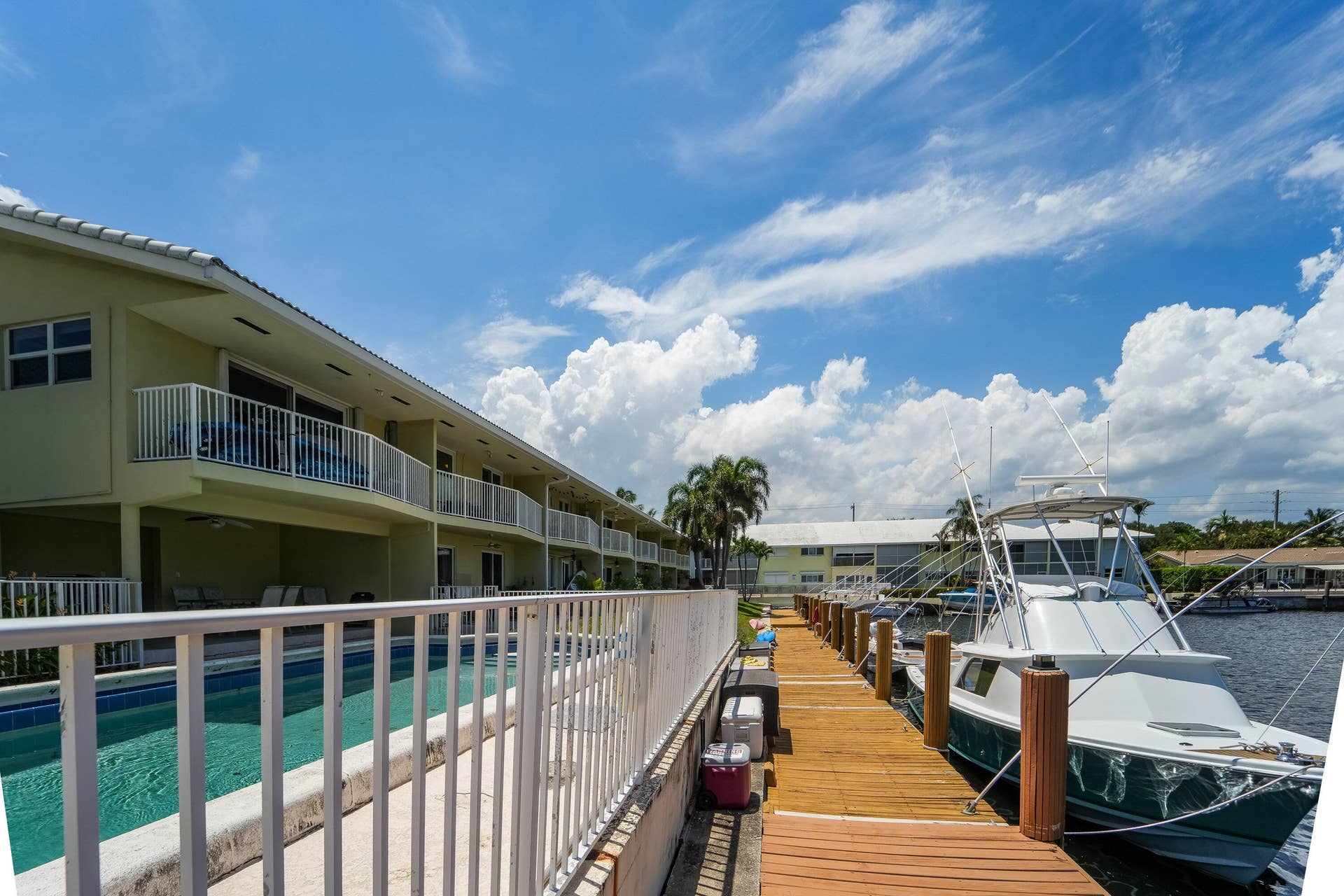 Lighthouse Point a-21