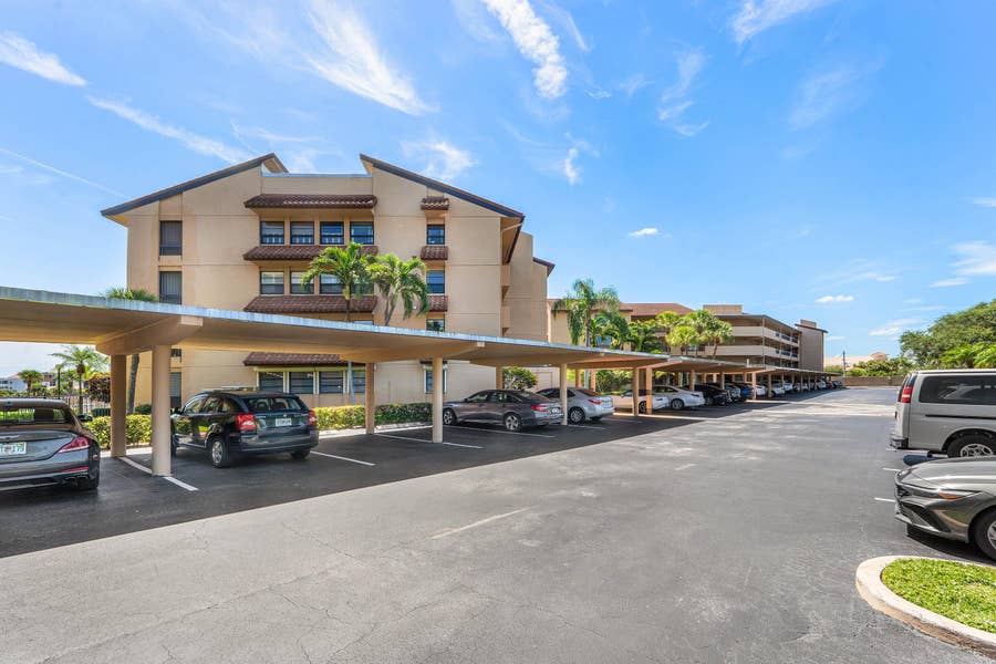 Property photo for 1030 Us Highway 1, #413, North Palm Beach, FL
