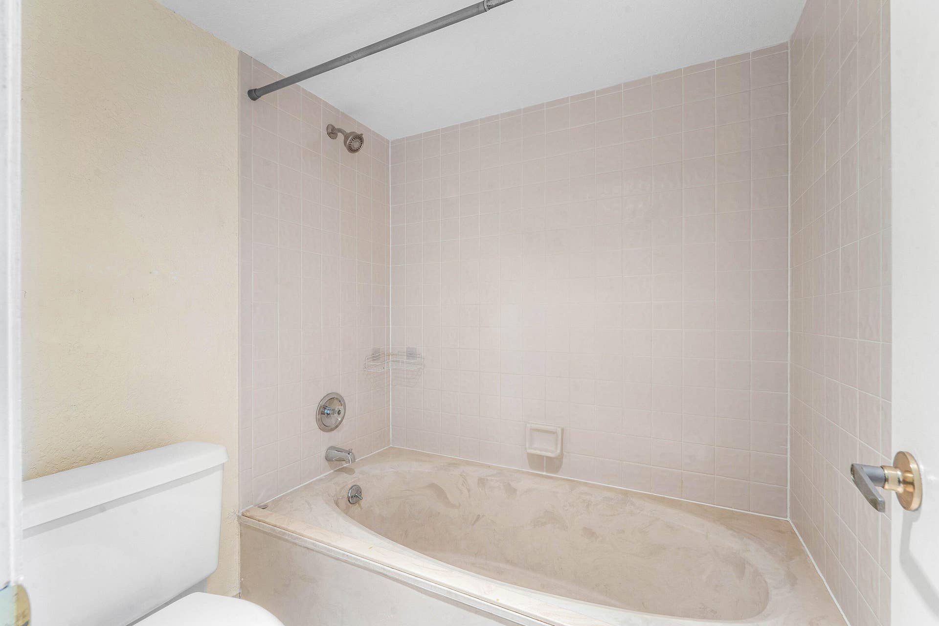1030 Us Highway 1, #413, North Palm Beach, FL 33408 Primary Bath 2