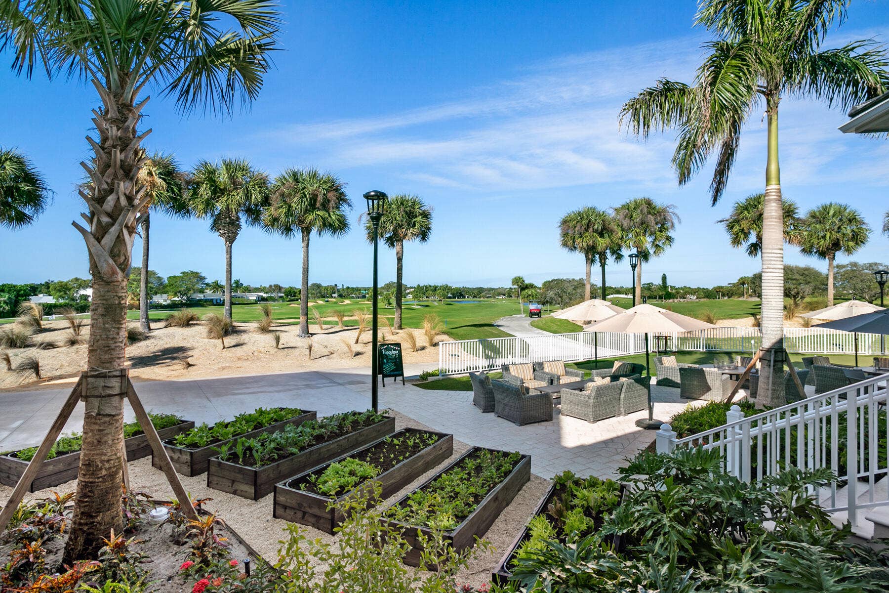 1030 Us Highway 1, #413, North Palm Beach, FL 33408 Herb Garden