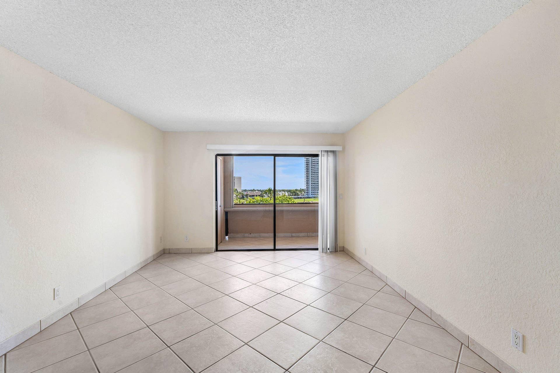 1030 Us Highway 1, #413, North Palm Beach, FL 33408 Primary 2