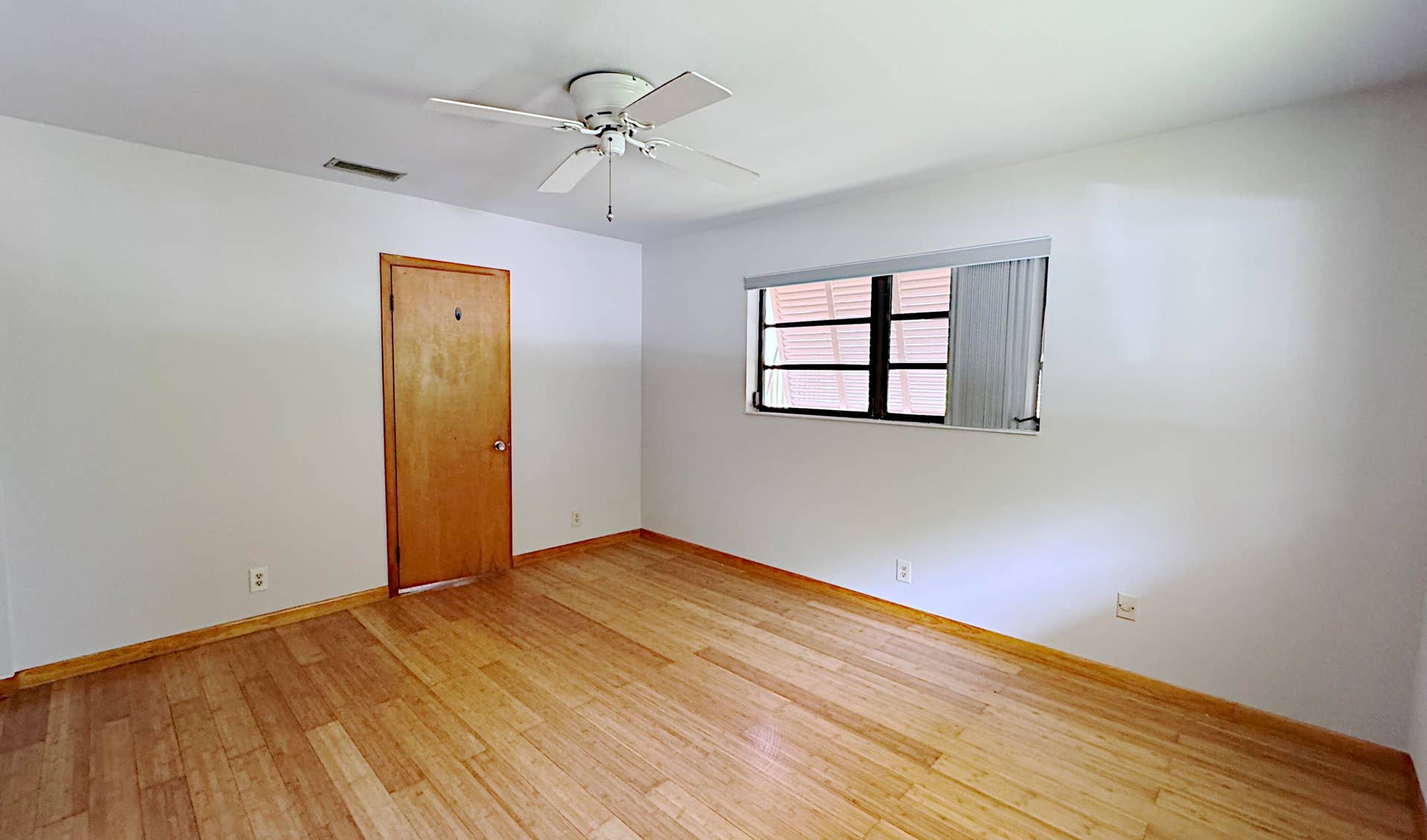 309 SE 4TH Street, Dania Beach, FL 33004 IMG_3802