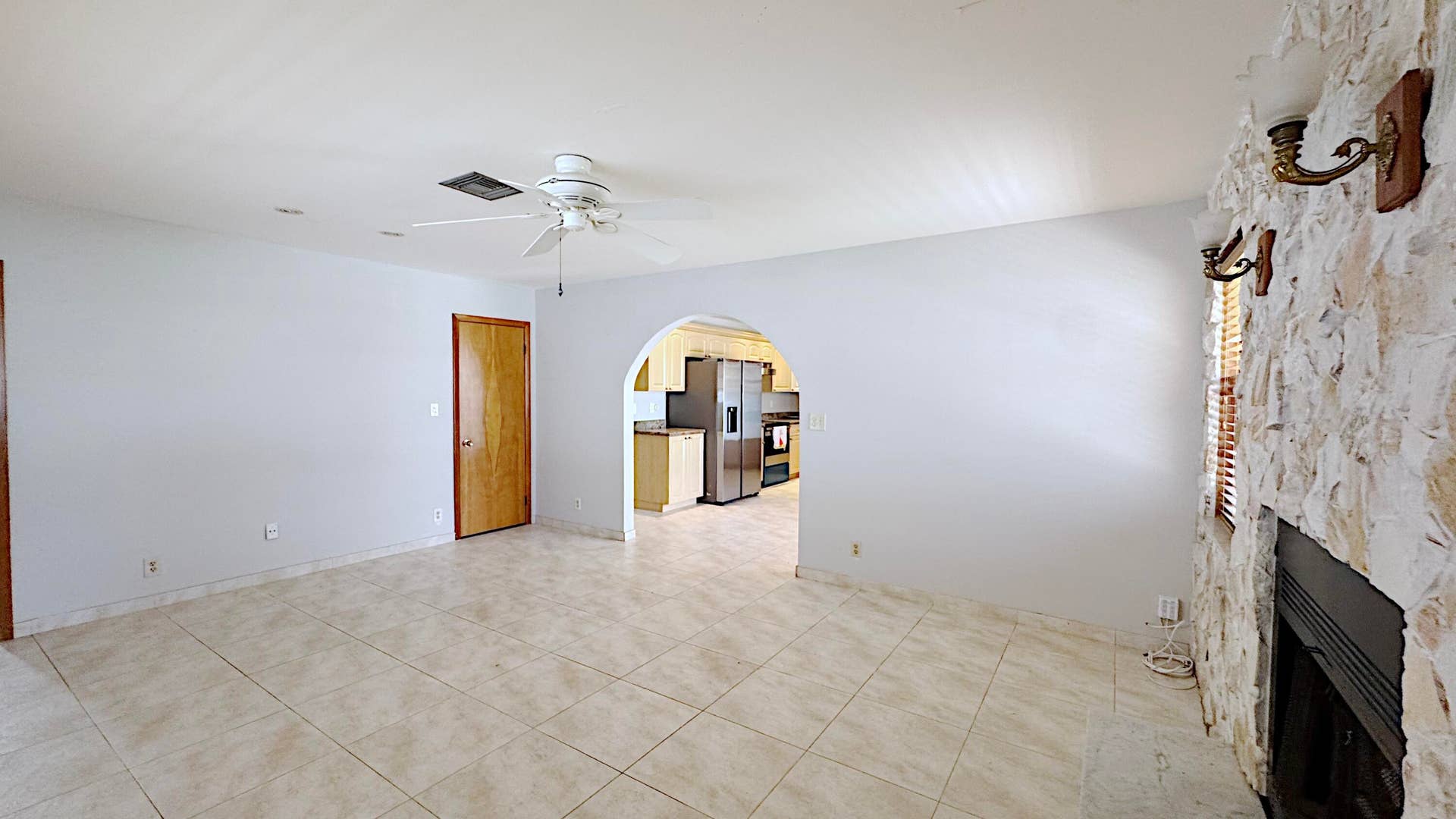 309 SE 4TH Street, Dania Beach, FL 33004 IMG_3676