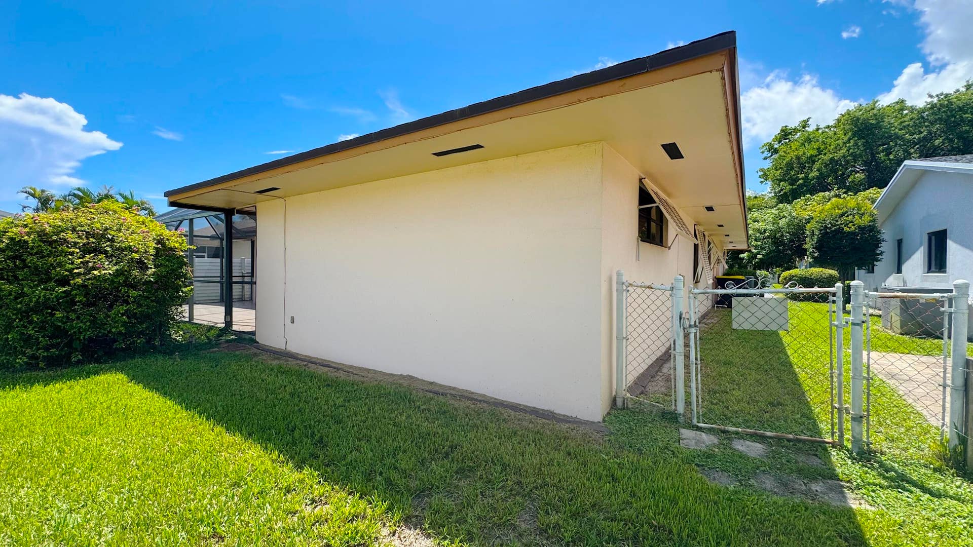 309 SE 4TH Street, Dania Beach, FL 33004 IMG_3685