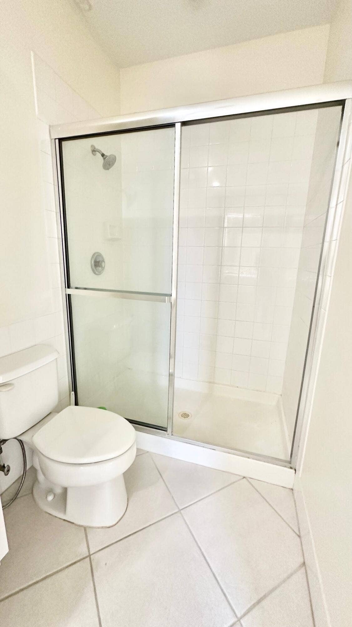 2171 Tigris Drive, West Palm Beach, FL 33411 Principal Bathroom
