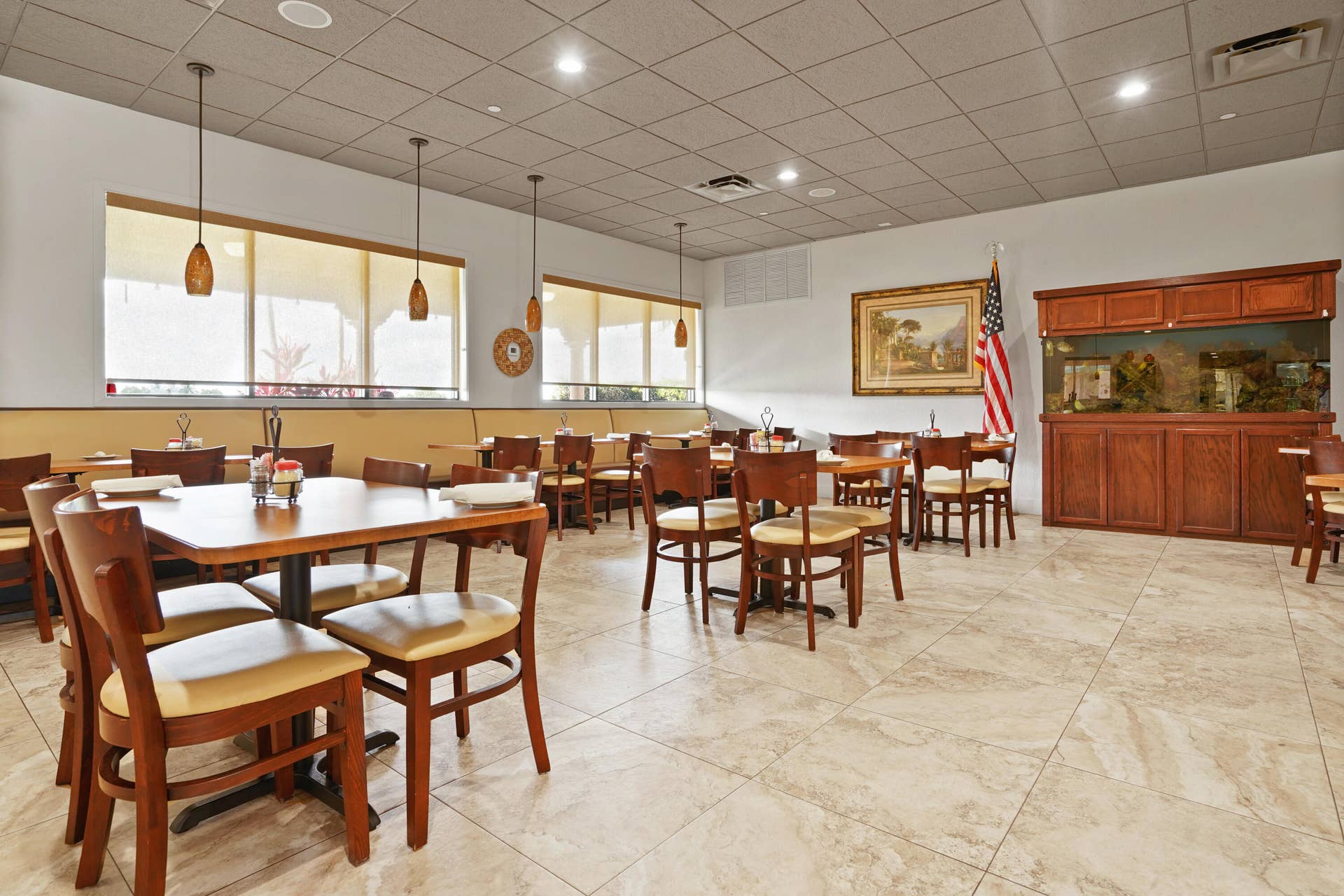 2171 Tigris Drive, West Palm Beach, FL 33411 Centanni's Restaurant