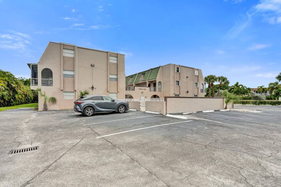 Property photo for 1100 SE 4th Avenue, #5, Deerfield Beach, FL