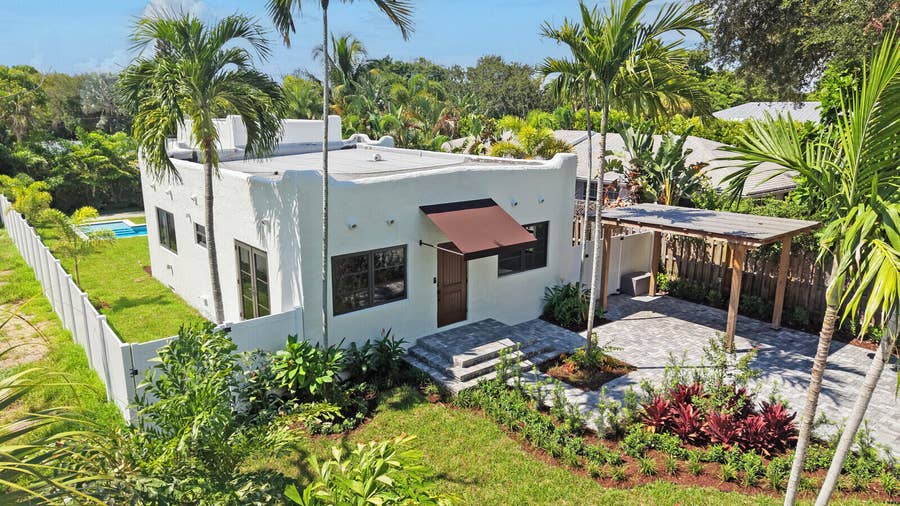 Property photo for 222 NE 9TH Street, Delray Beach, FL