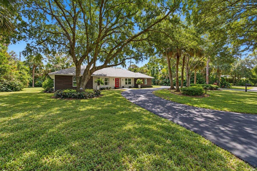 Property photo for 4384 2nd Square SW, Vero Beach, FL