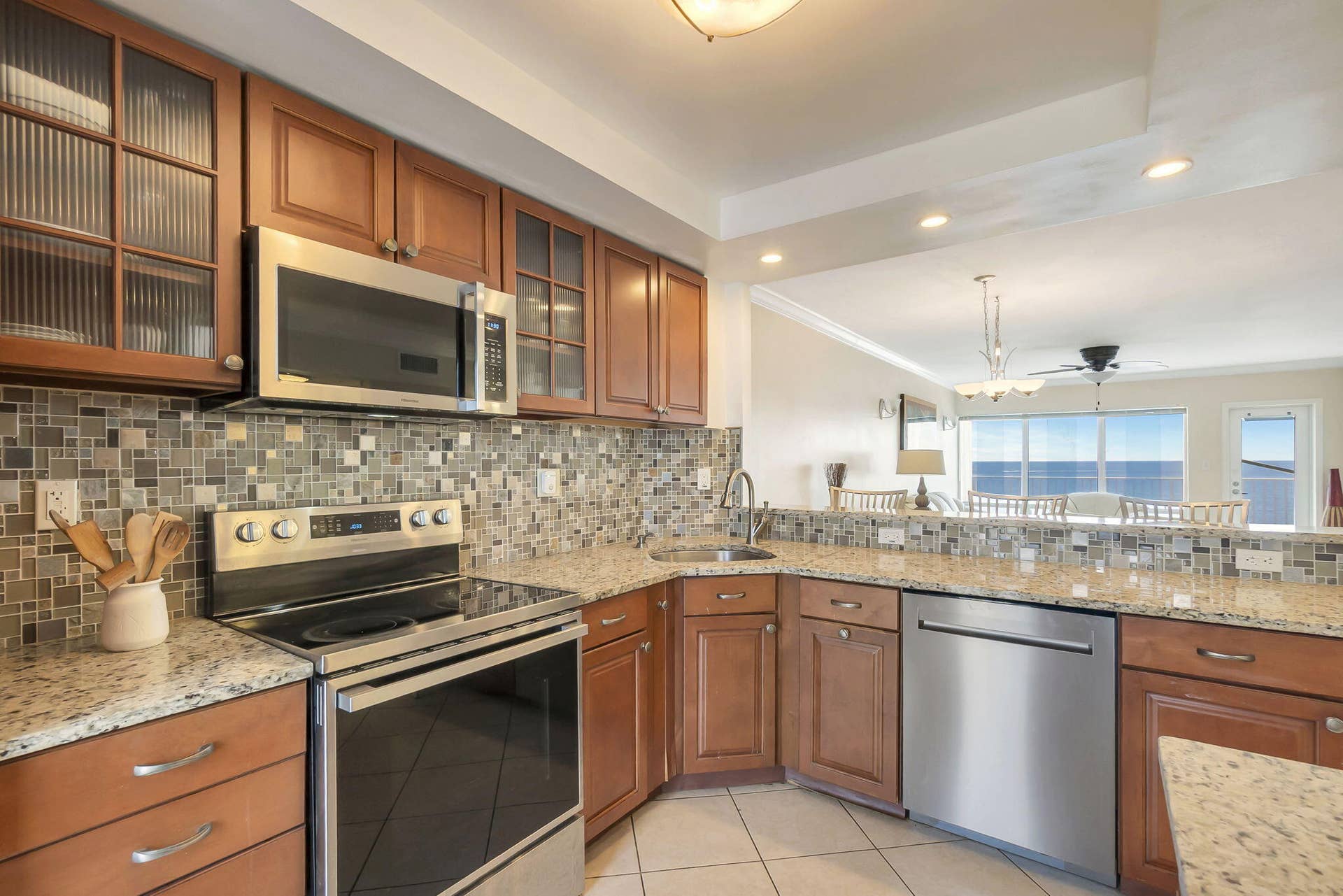 750 N Ocean Boulevard, #707, Pompano Beach, FL 33062 5-web-or-mls-DSC08946dsc08946