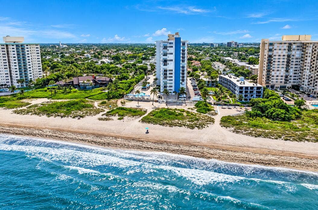 2000 S OCEAN Boulevard, #14L, Lauderdale By The Sea, FL 33062 Building view