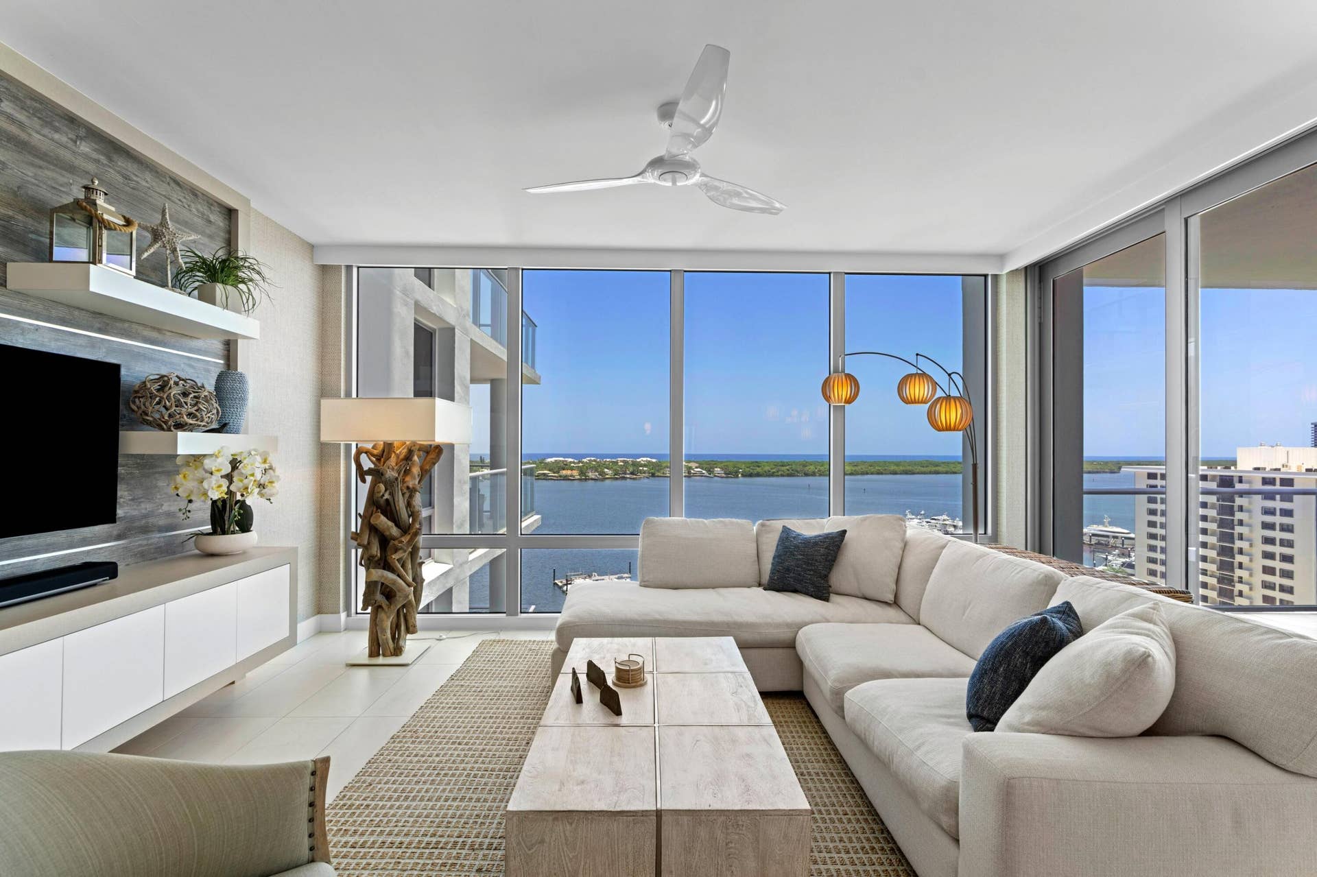 2 WATER CLUB Way, #1204, North Palm Beach, FL 33408 1