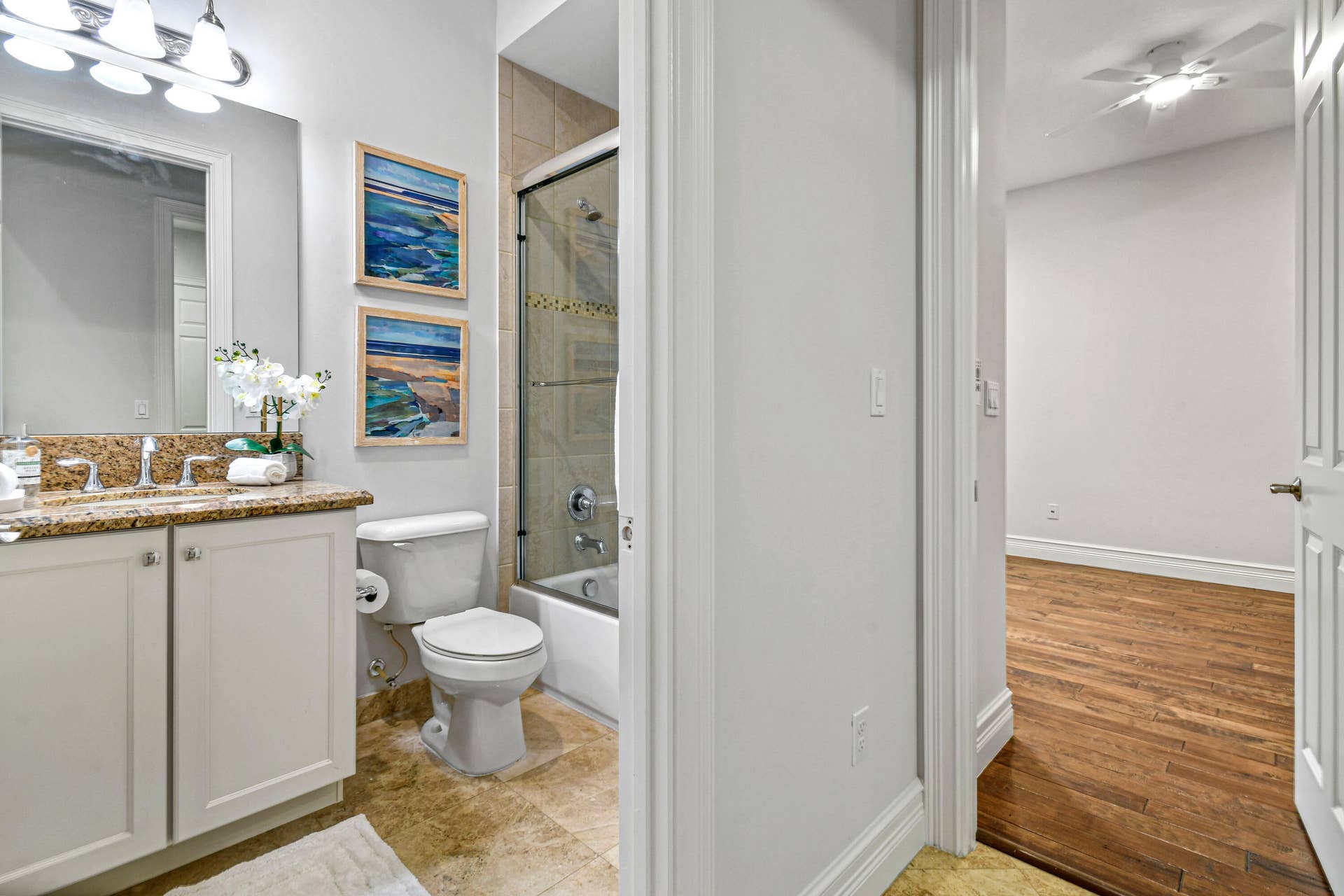 Full Bathroom 3