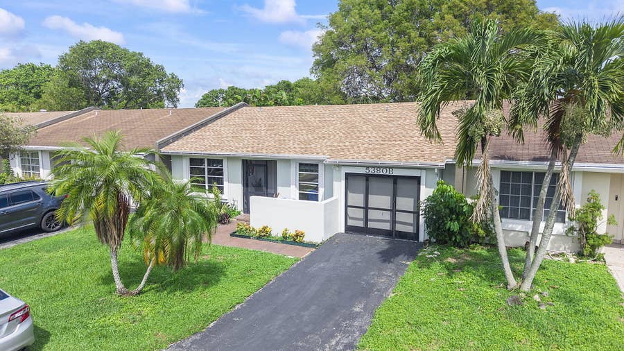 Property photo for 5380 LAKEWOOD Circle S, #B, Margate, FL