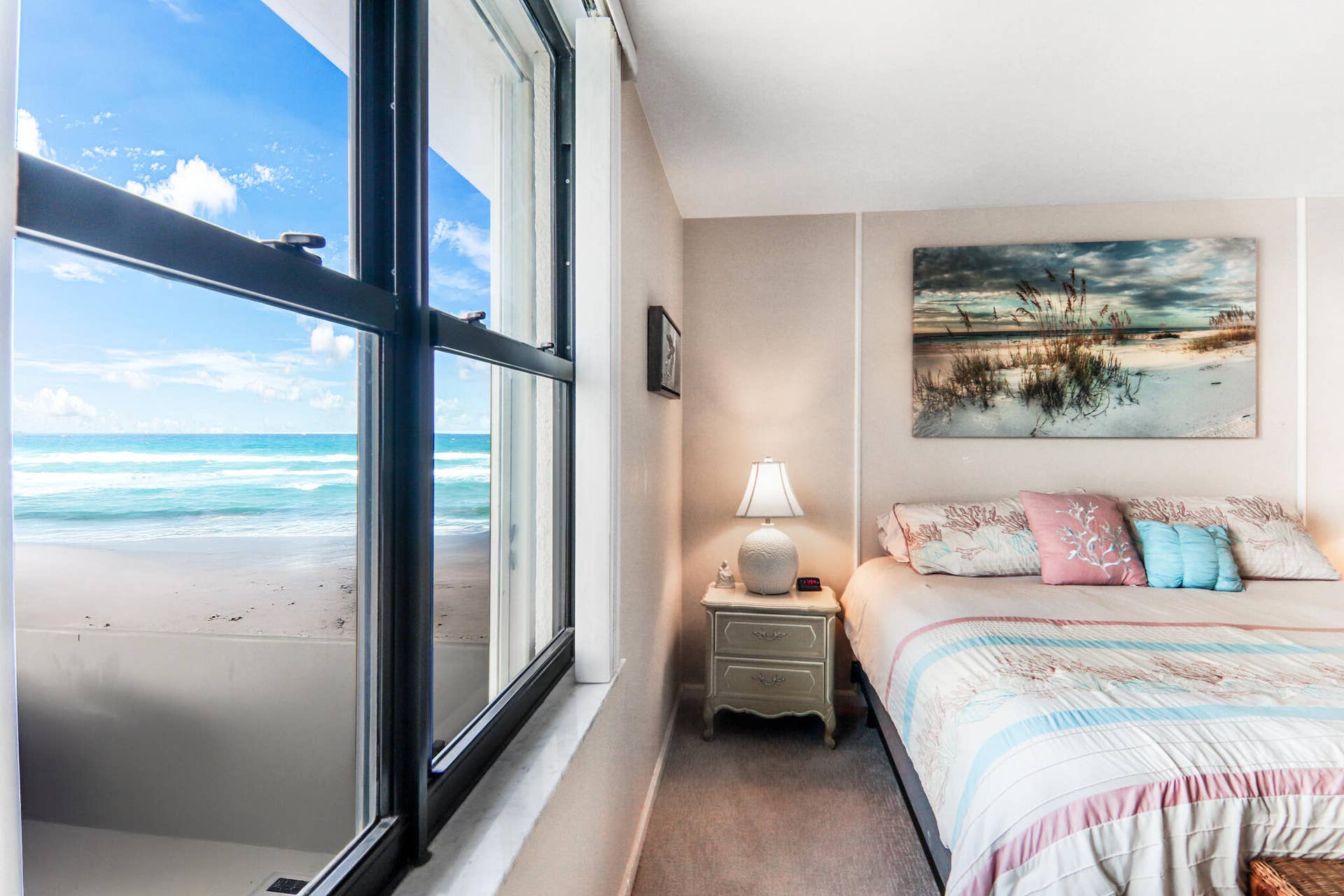 5480 N OCEAN Drive, #A1D, Singer Island, FL 33404 IMG_1381