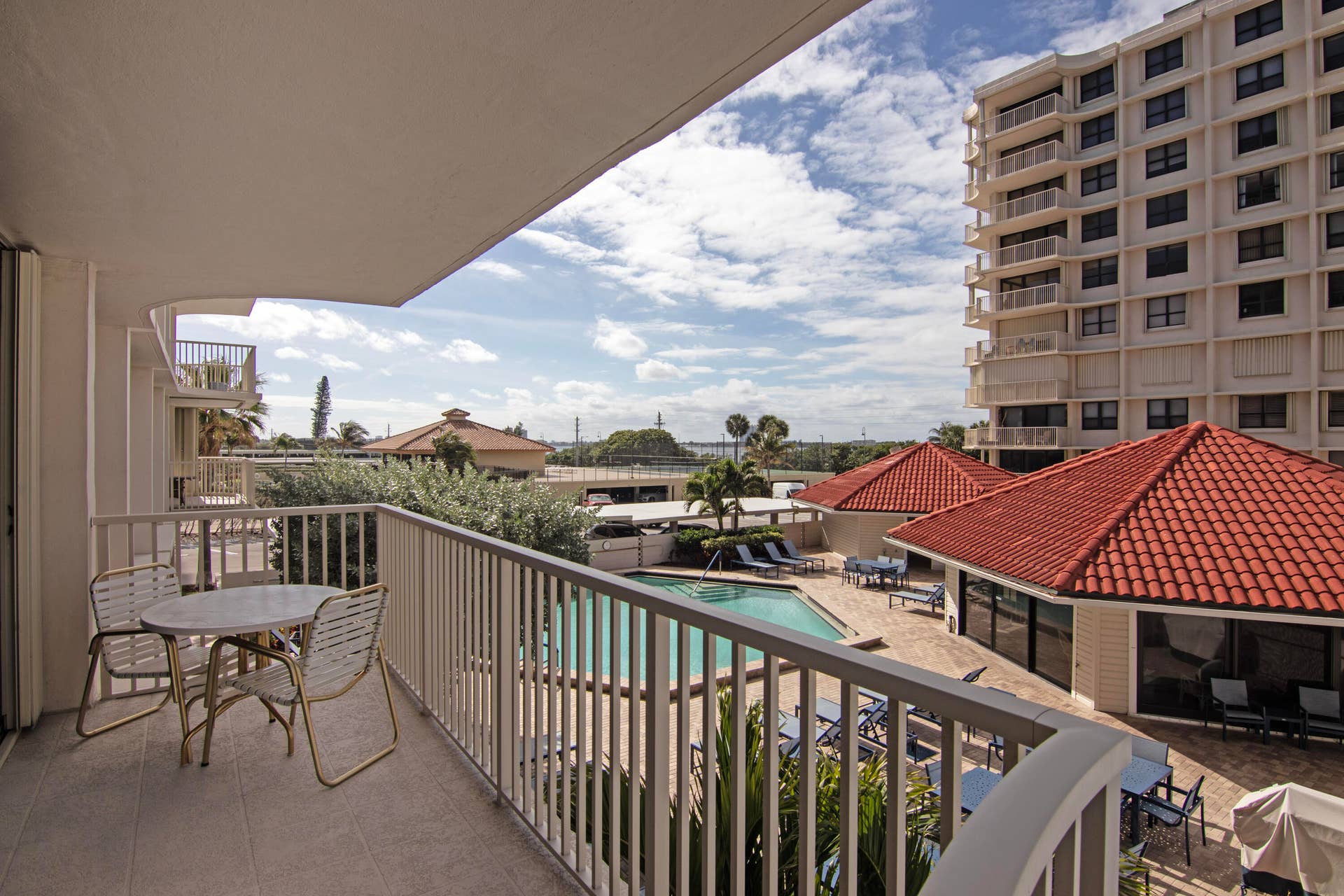 5480 N OCEAN Drive, #A1D, Singer Island, FL 33404 IMG_1507